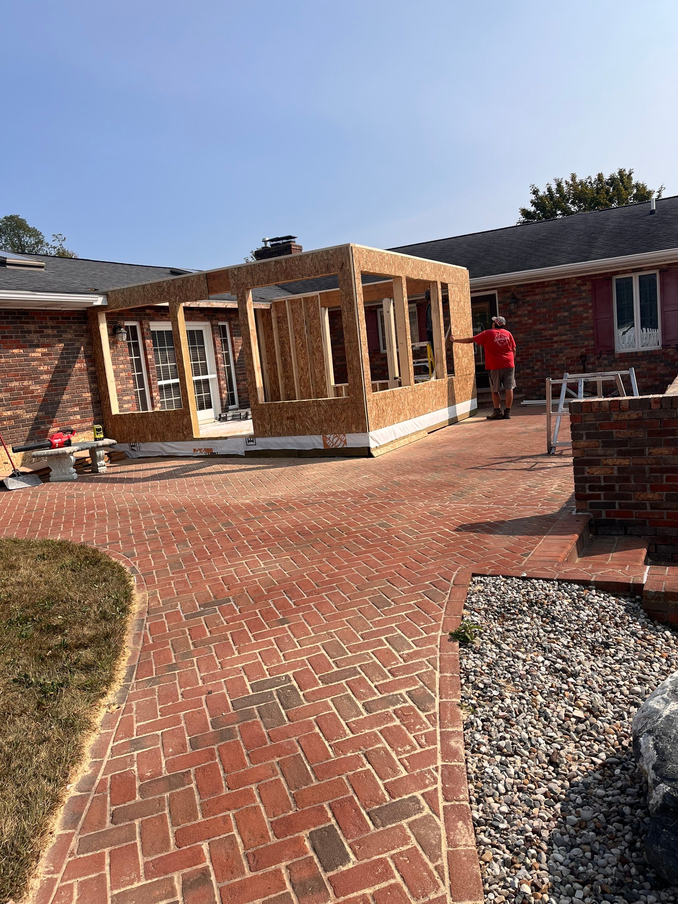 Smith Sunroom by Property Revolution 