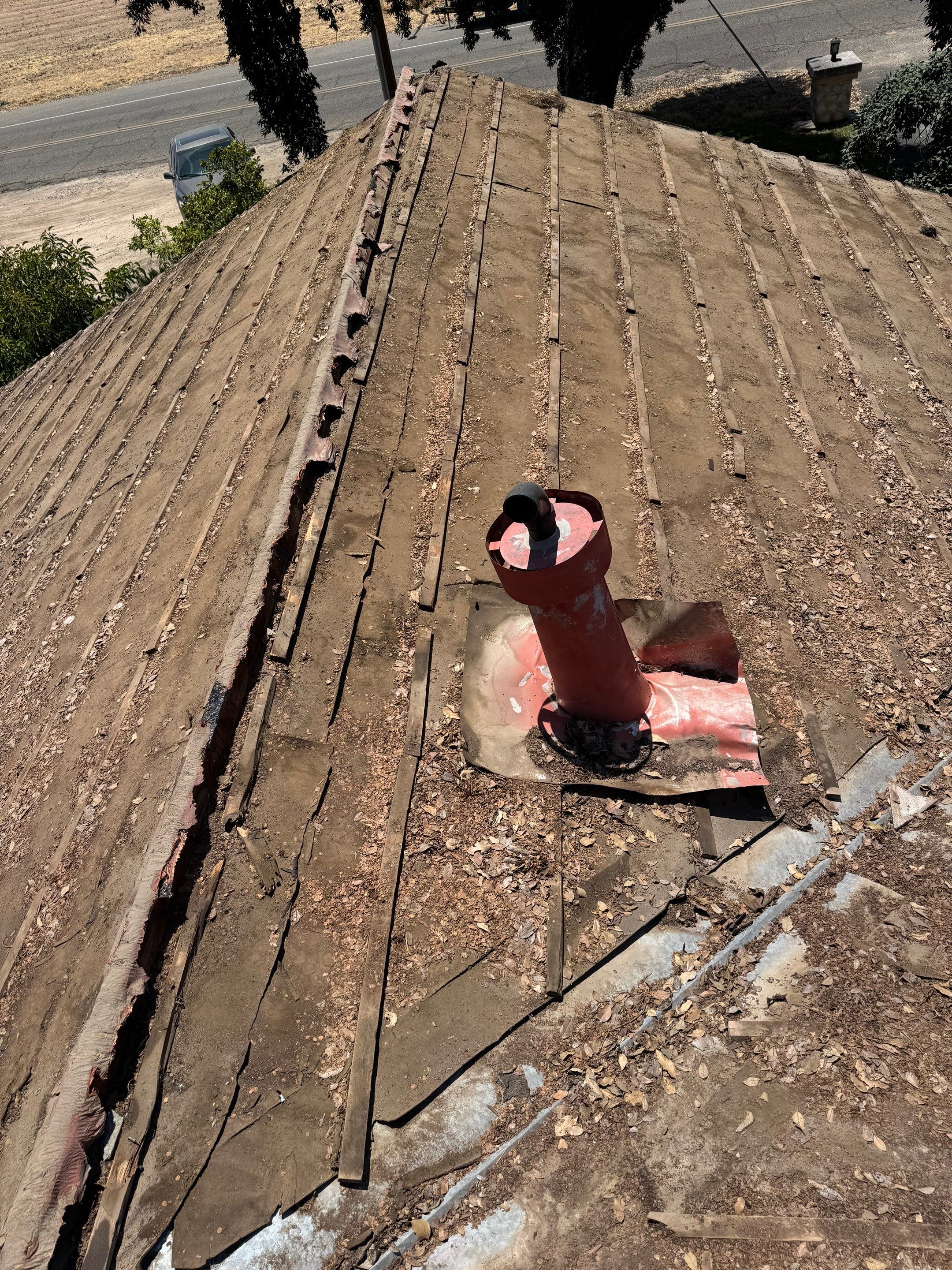 Presidential shingle roof by Straight Edge Roofing Inc