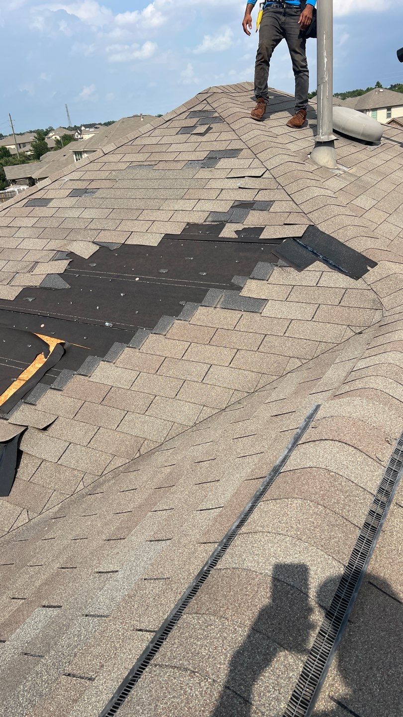 Residential Roofing Repair using Owen's Corning Duration (Lifetime) Shingles by Roof Repair Company