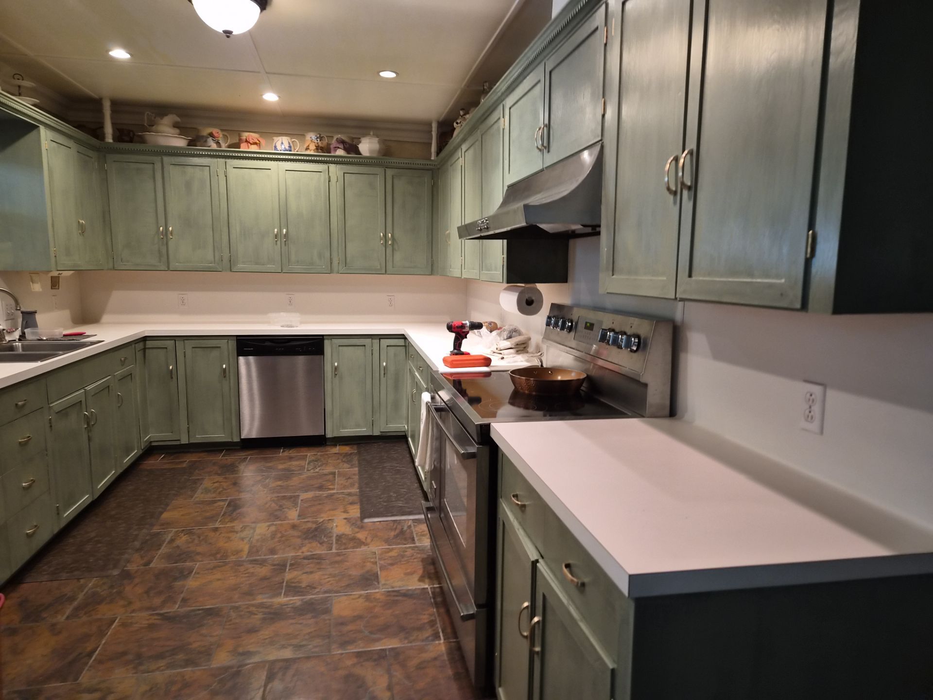 Cabinet Painting – Tyler, Tx (Near the Swan Community) by Quality Coats Painting