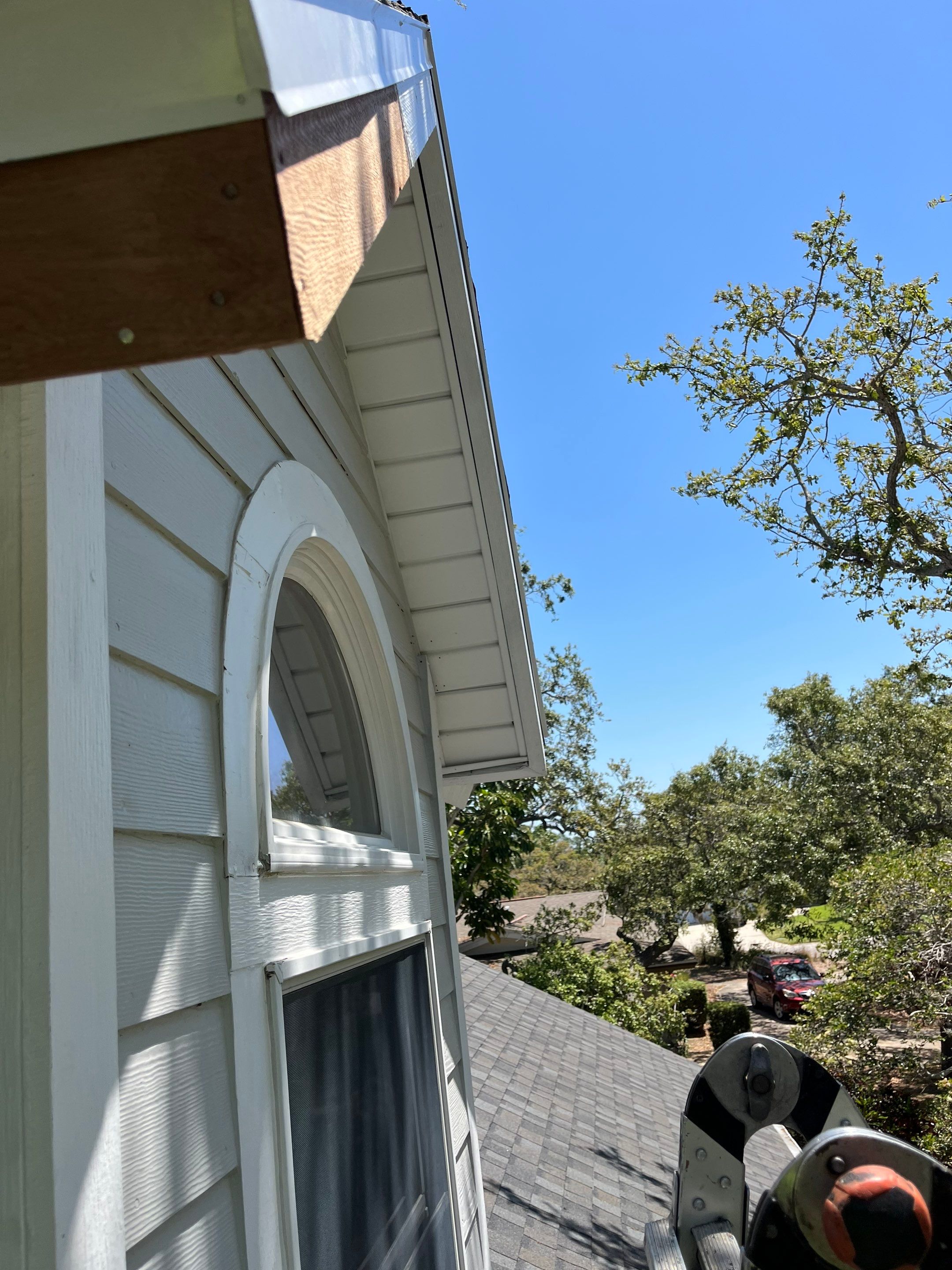 Project in Largo 33774 by Mitchell Roofing Company LLC 