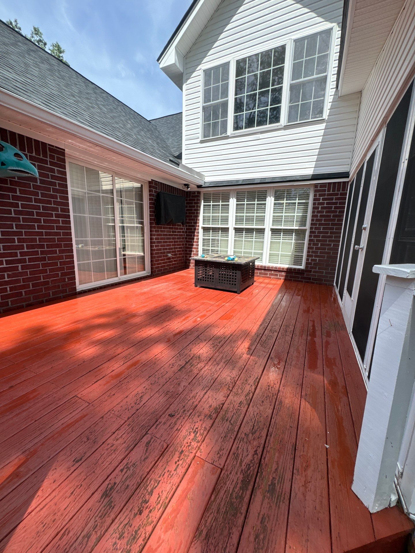 Weathered Deck using AcryFin by DuraSeal