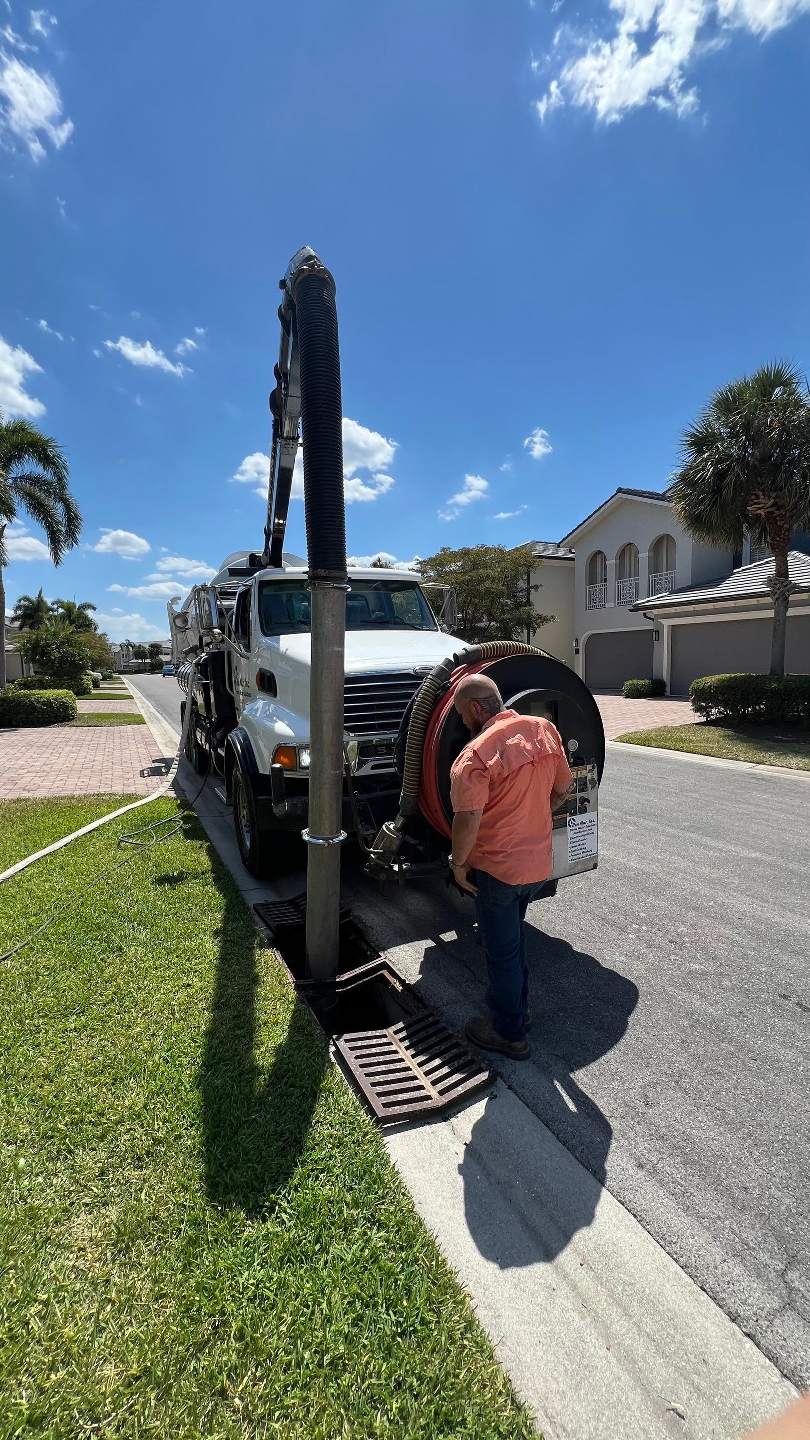 Estero Community Stormwater System Maintenance by APS Power & Water