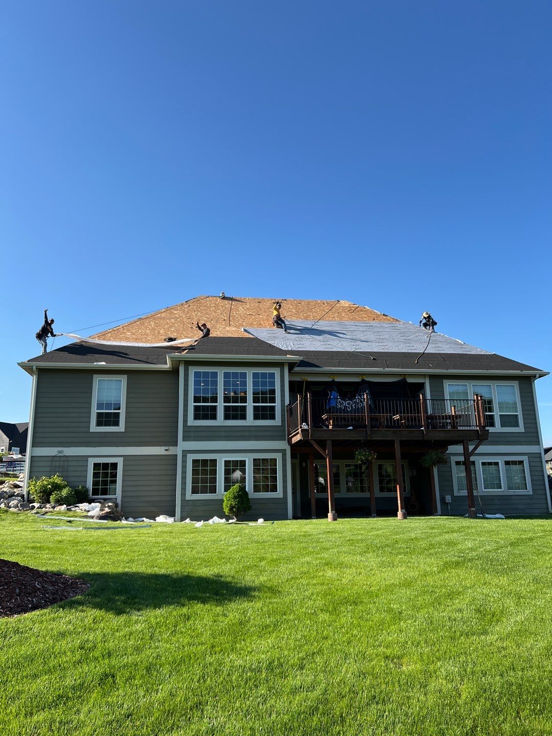 GAF Timberline HDZ - Weathered Wood by Montana Roofing Solutions
