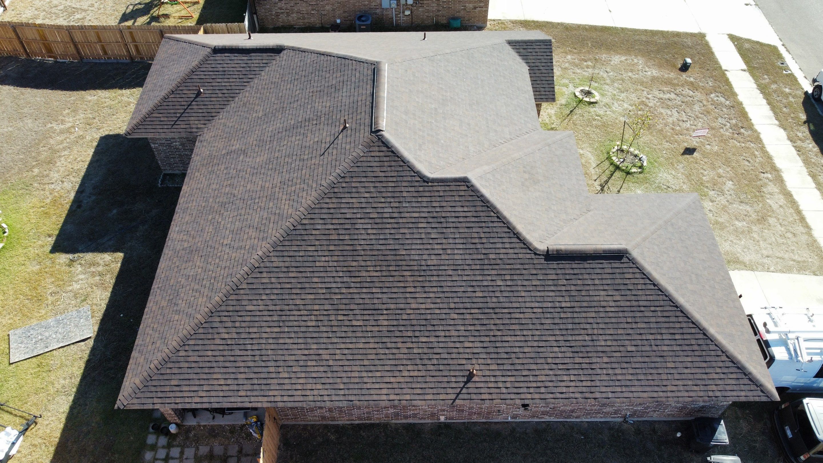 Residential Roofing Installation using Owens Corning Oakridge by Kstylez Roofing & Construction