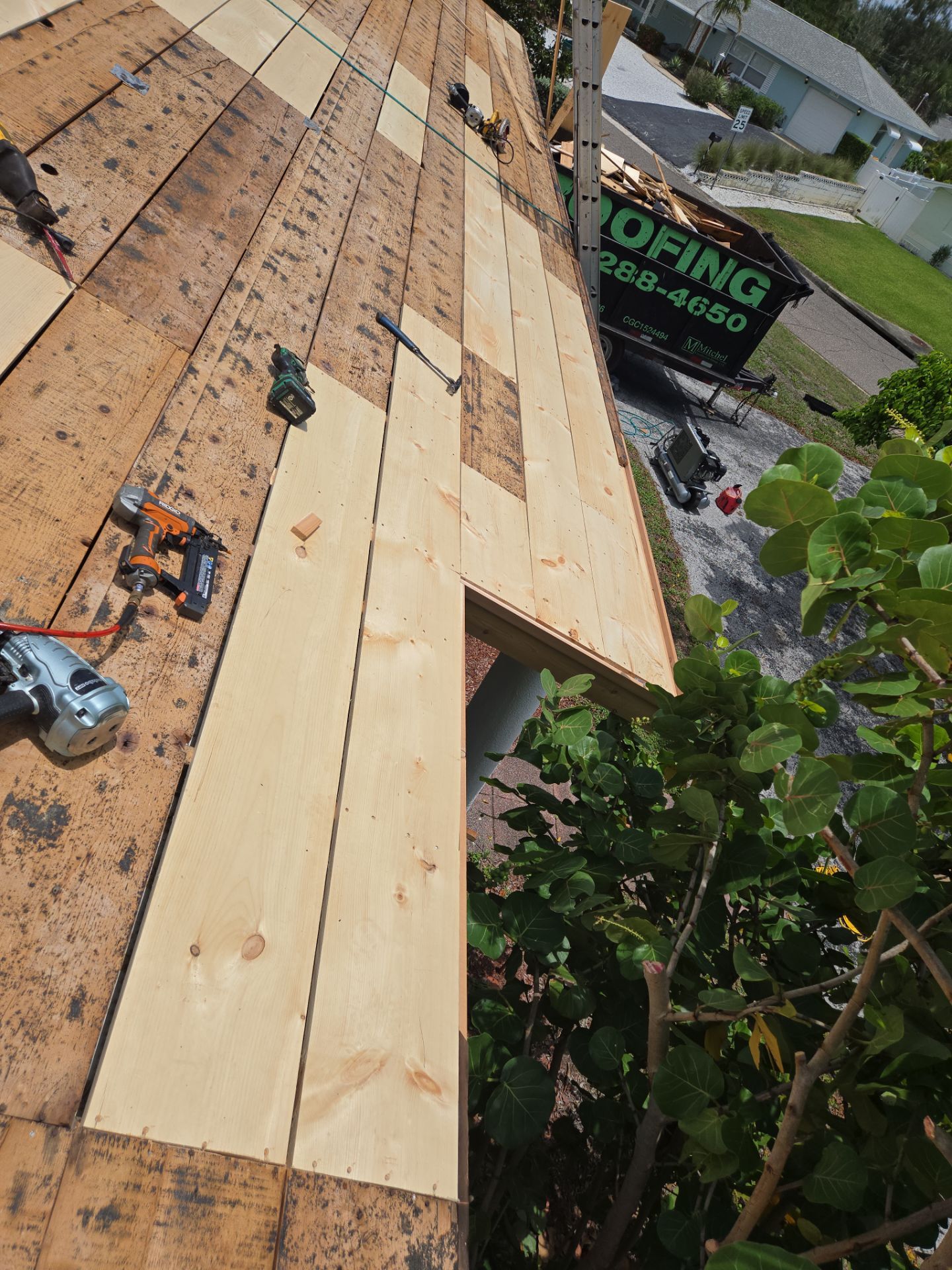 Project in Seminole 33772 by Mitchell Roofing Company LLC 