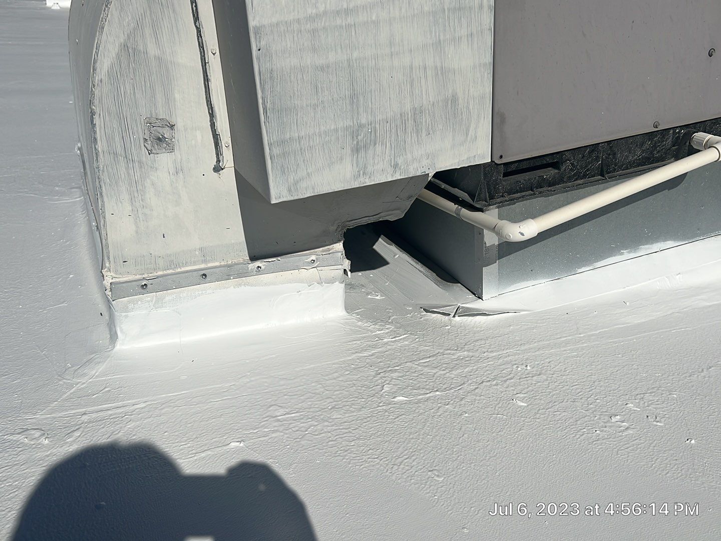 MR Roofing system using Benchmark/PUMA XL coatings over TPO single-ply roofing by Straight Edge Roofing Inc