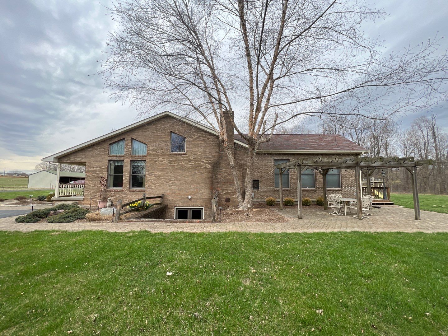 Residential Roofing Installation using Ownes Corning Brownwood Duration by Storm Contracting