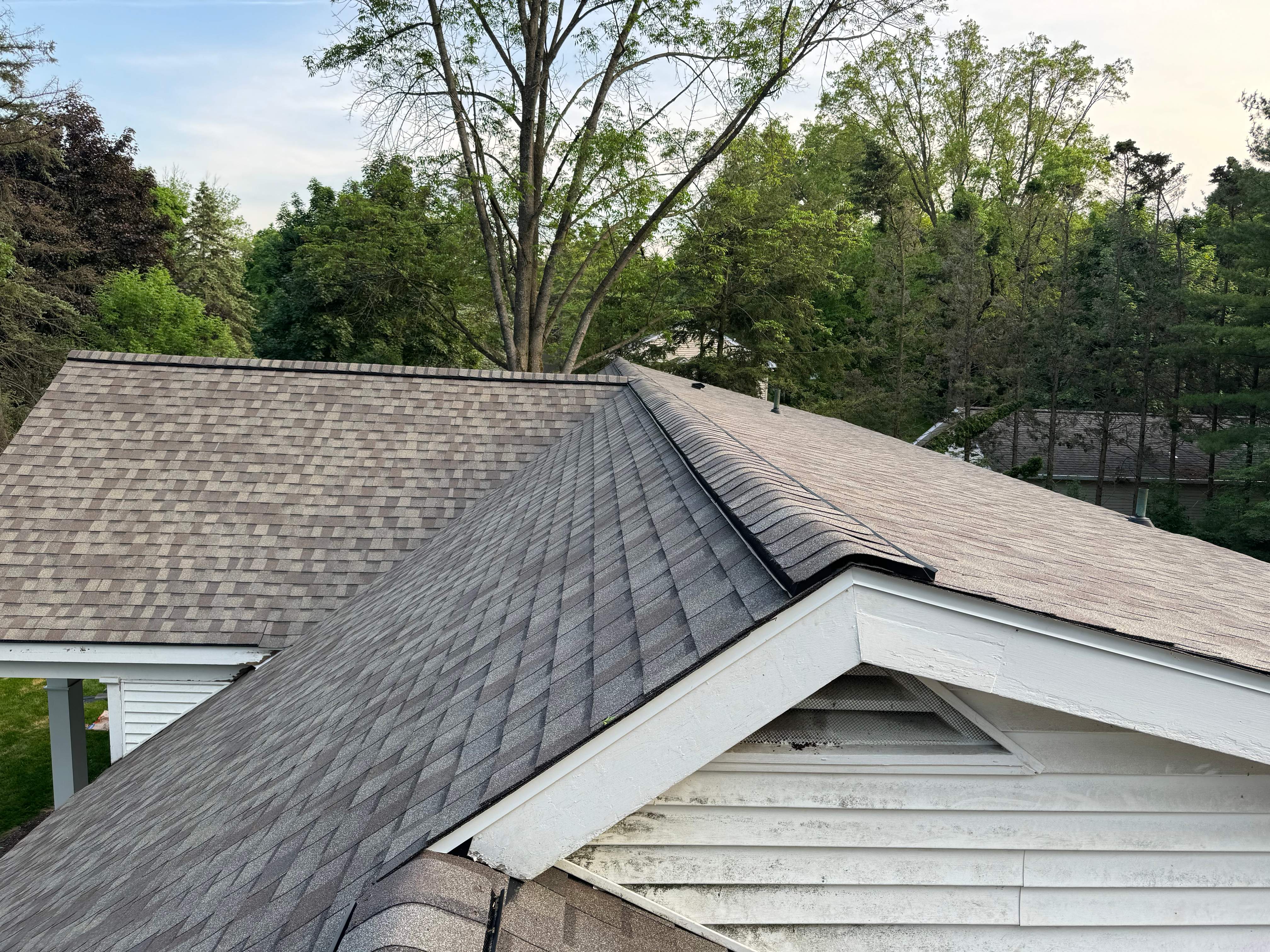 Residential Roofing Installation using Certainteed Landmark ClimateFlex by GRACCO