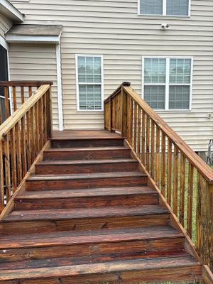 Deck using Wood Sealant