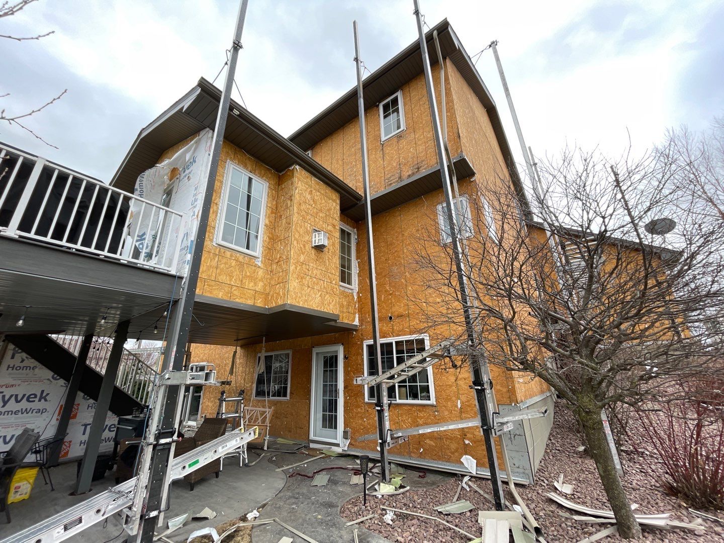 Siding Replacement – Edco Entex Steel & Mastic Vinyl Shakes | Saint Michael, MN by First Impressions Exteriors