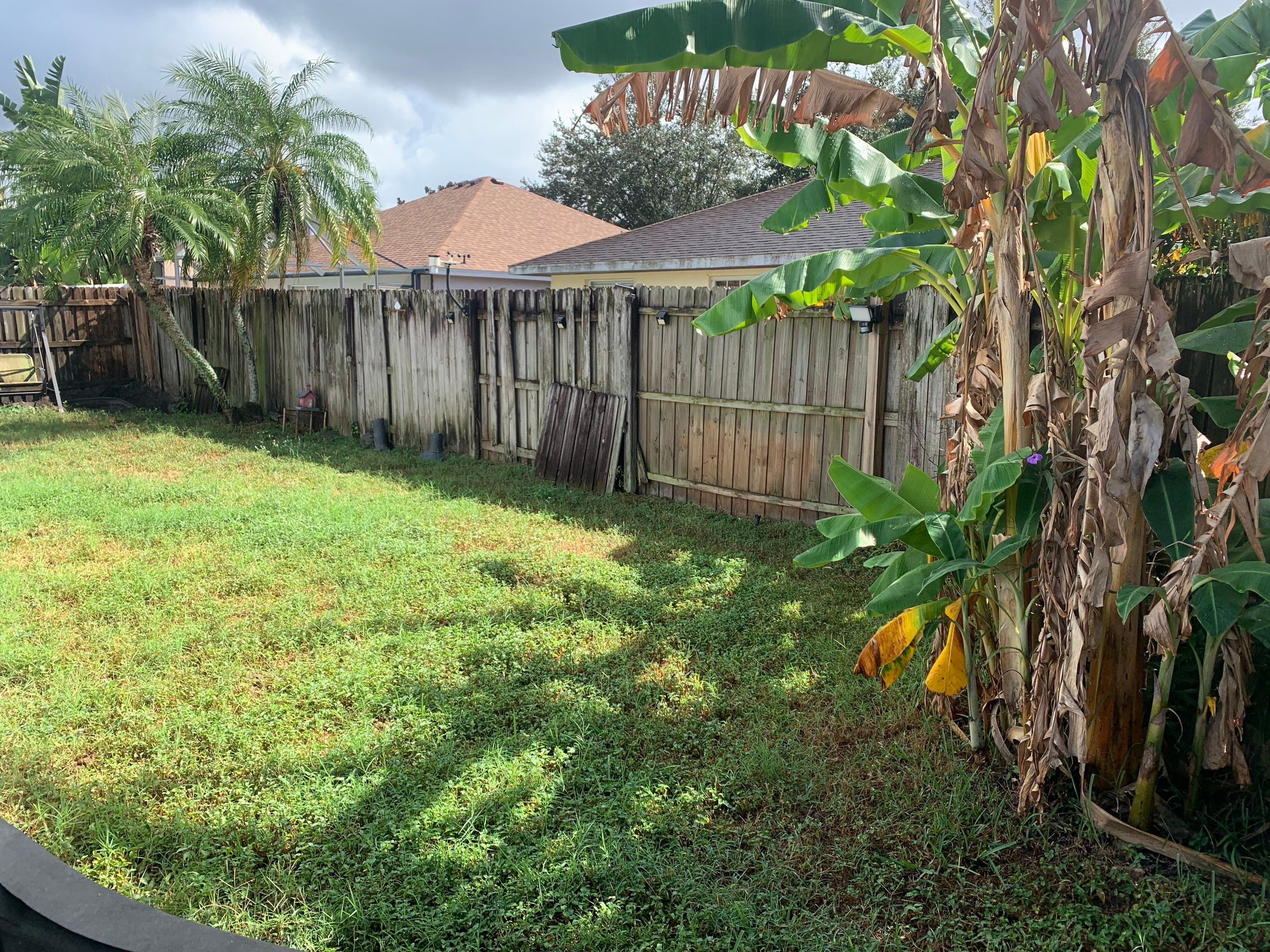 Palmetto, FL Vinyl Fence Installation using White Vinyl Privacy Fence by Asap fence and gates, LLC