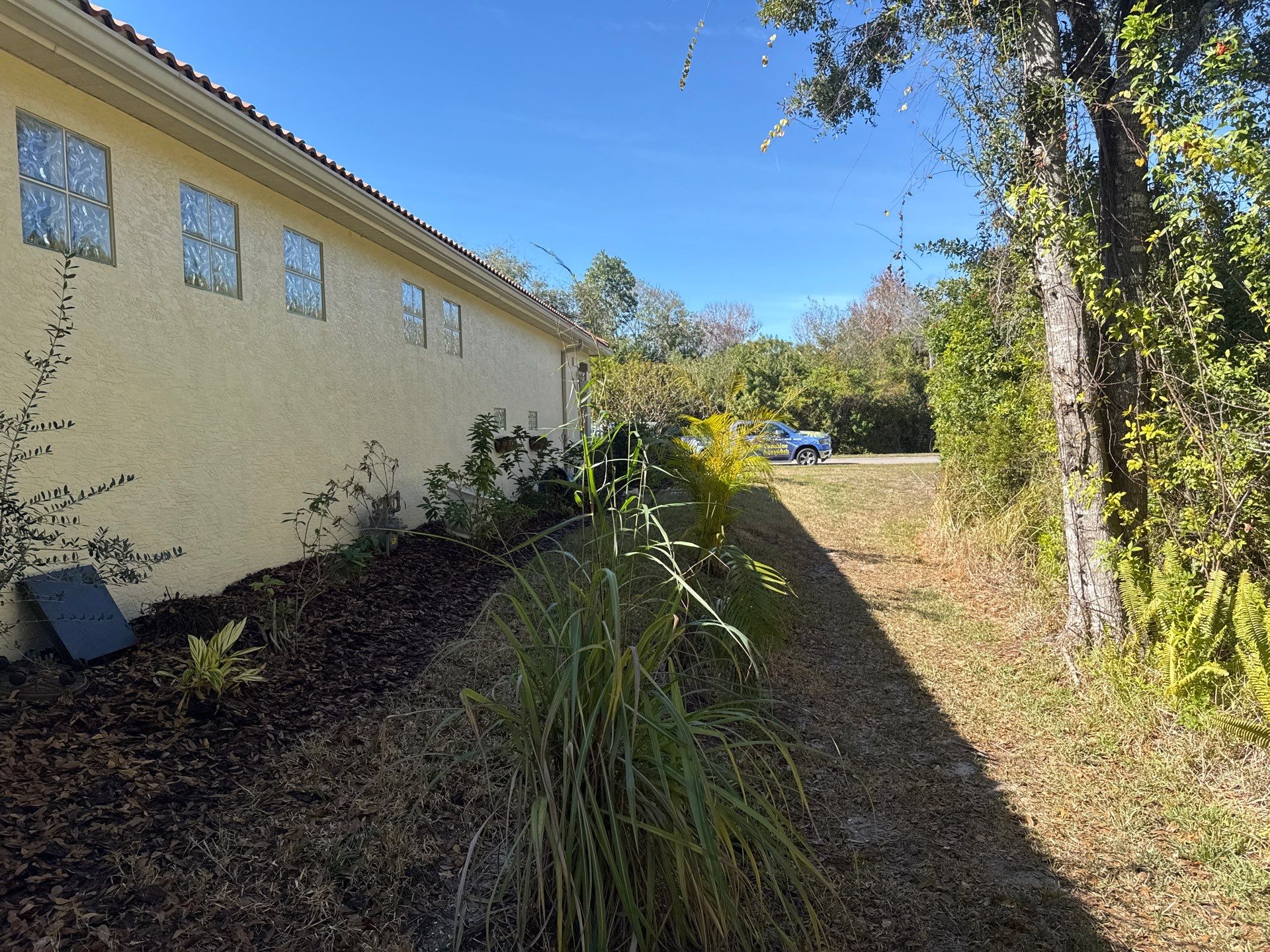 Barrel Tile Roof Cleaning in Tara – Bradenton, FL by Sunshine AquaWash