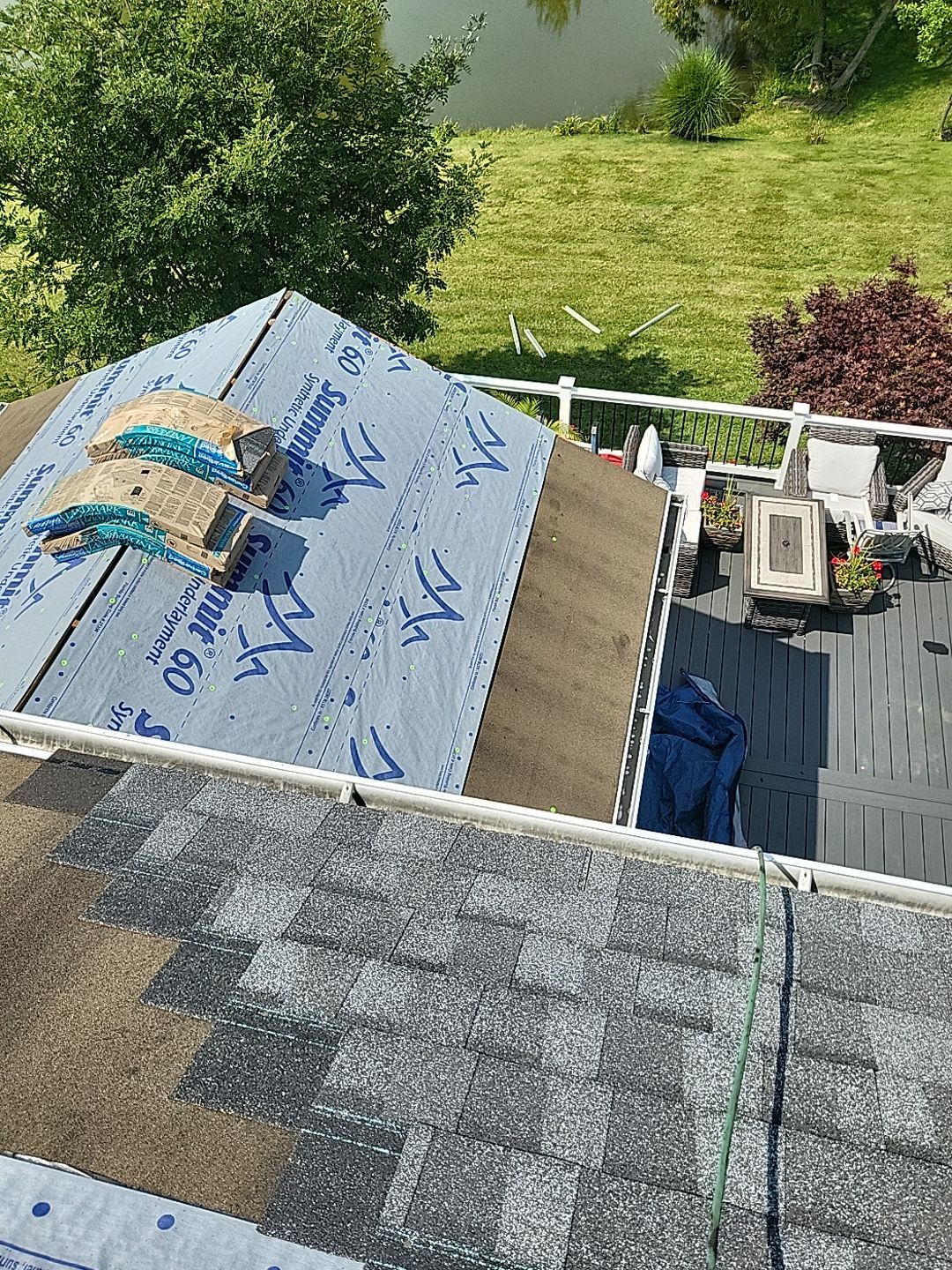 CT LANDMARK COLOR: PEWTER by Eagle Eye Roofing