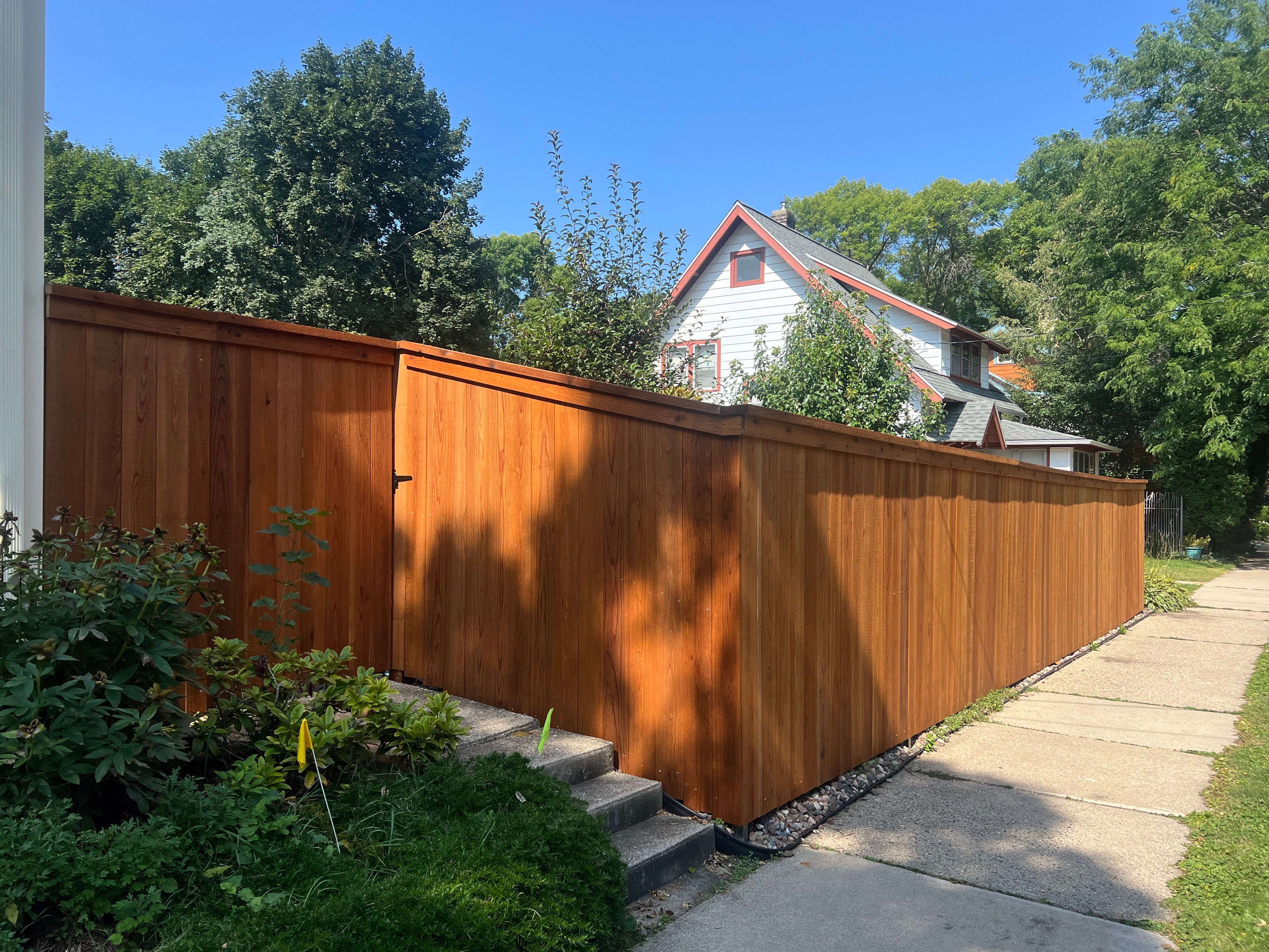 Clear Cedar | 6' | Side by Side | 2x6 Cap & Trim • Pecan by Madison Fence Company
