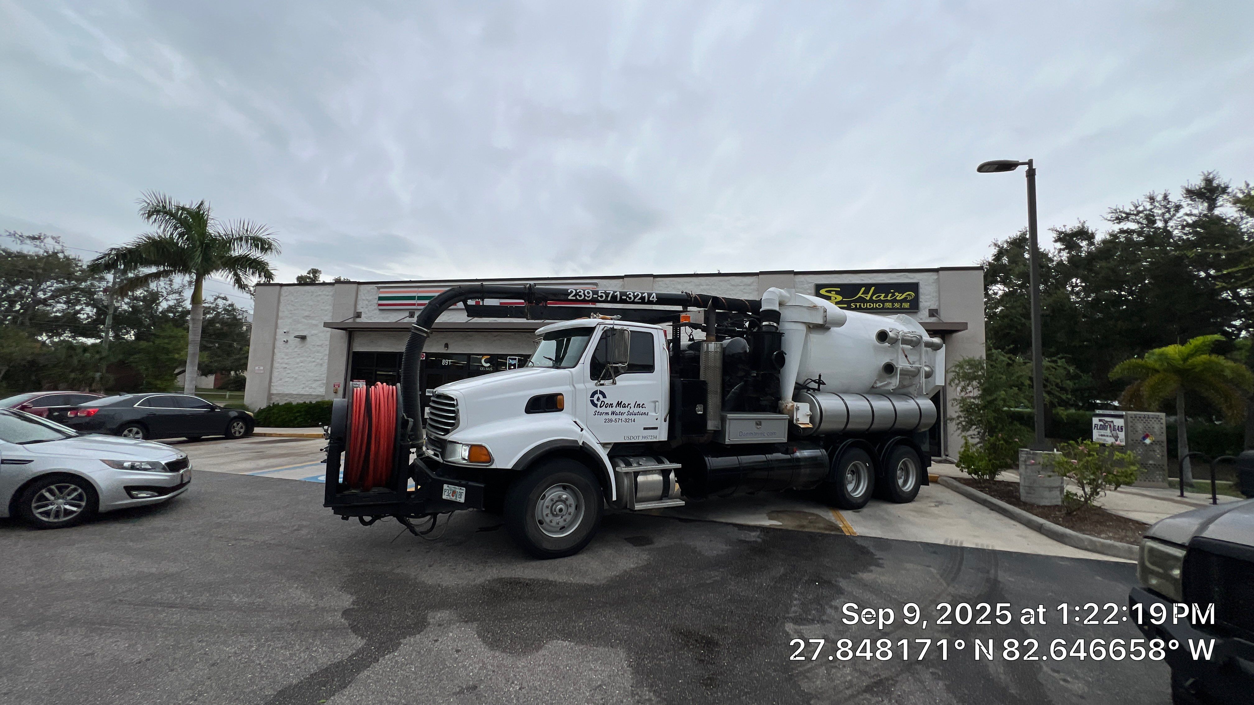 St. Petersburg 7-Eleven Stormwater System Cleaning by Don Mar, Inc. Storm Water Solutions