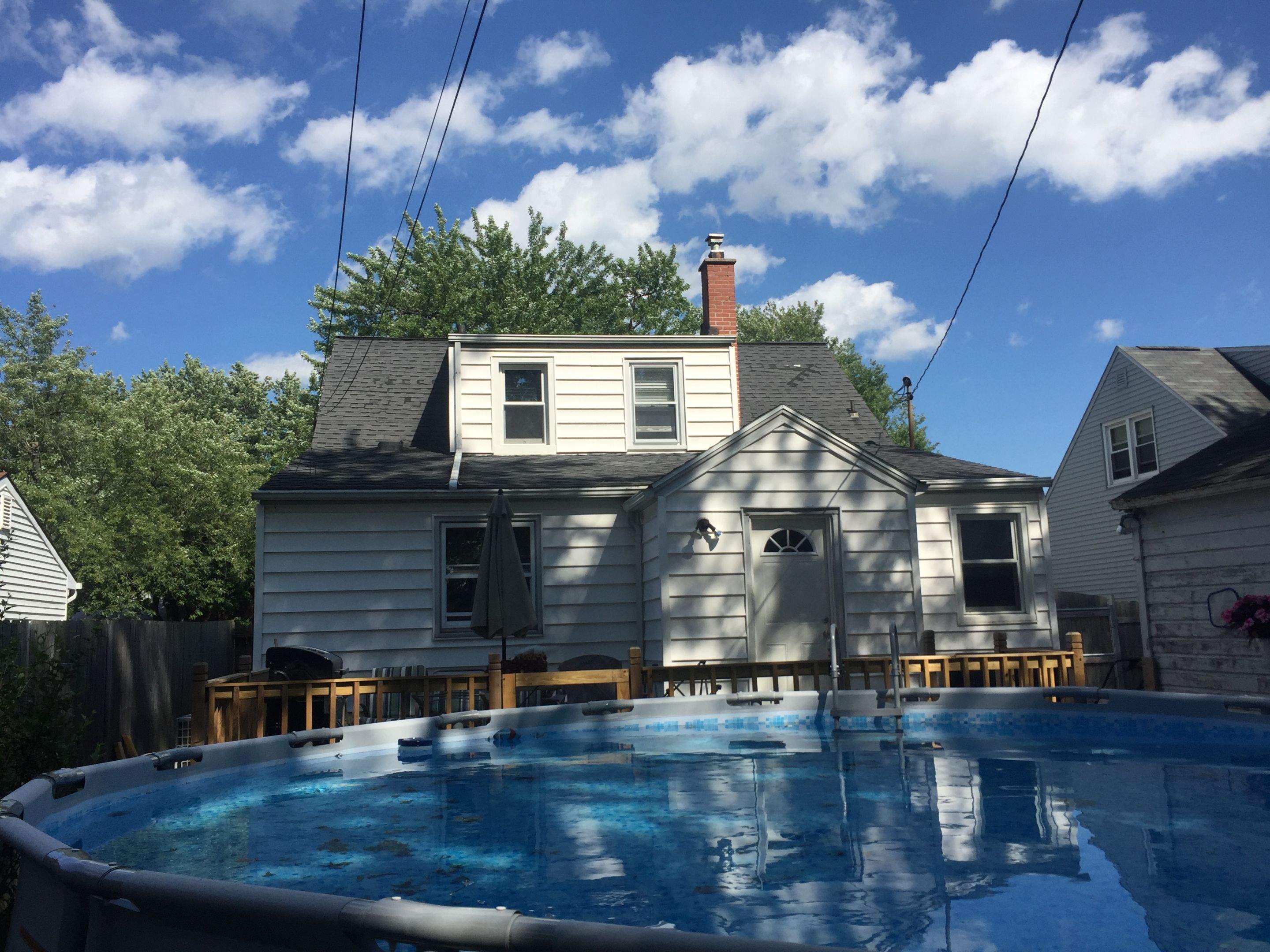 Exterior Siding and Roof by Ivy Lea Construction