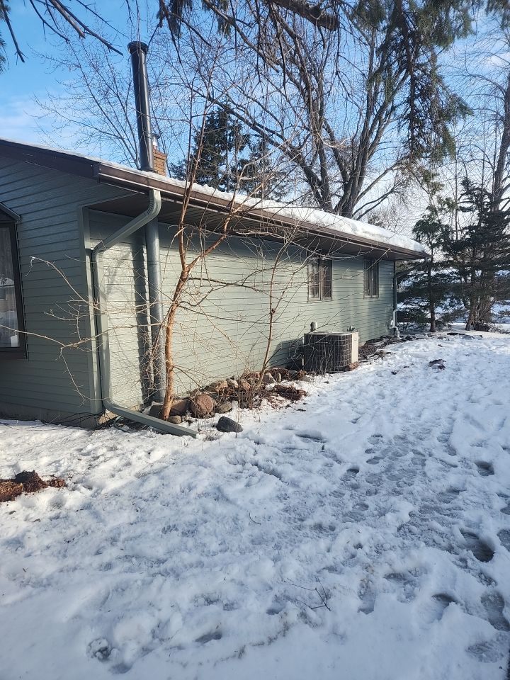 5" Gutters in White Bear Lake by Next Level Seamless Gutters / Exteriors Inc.