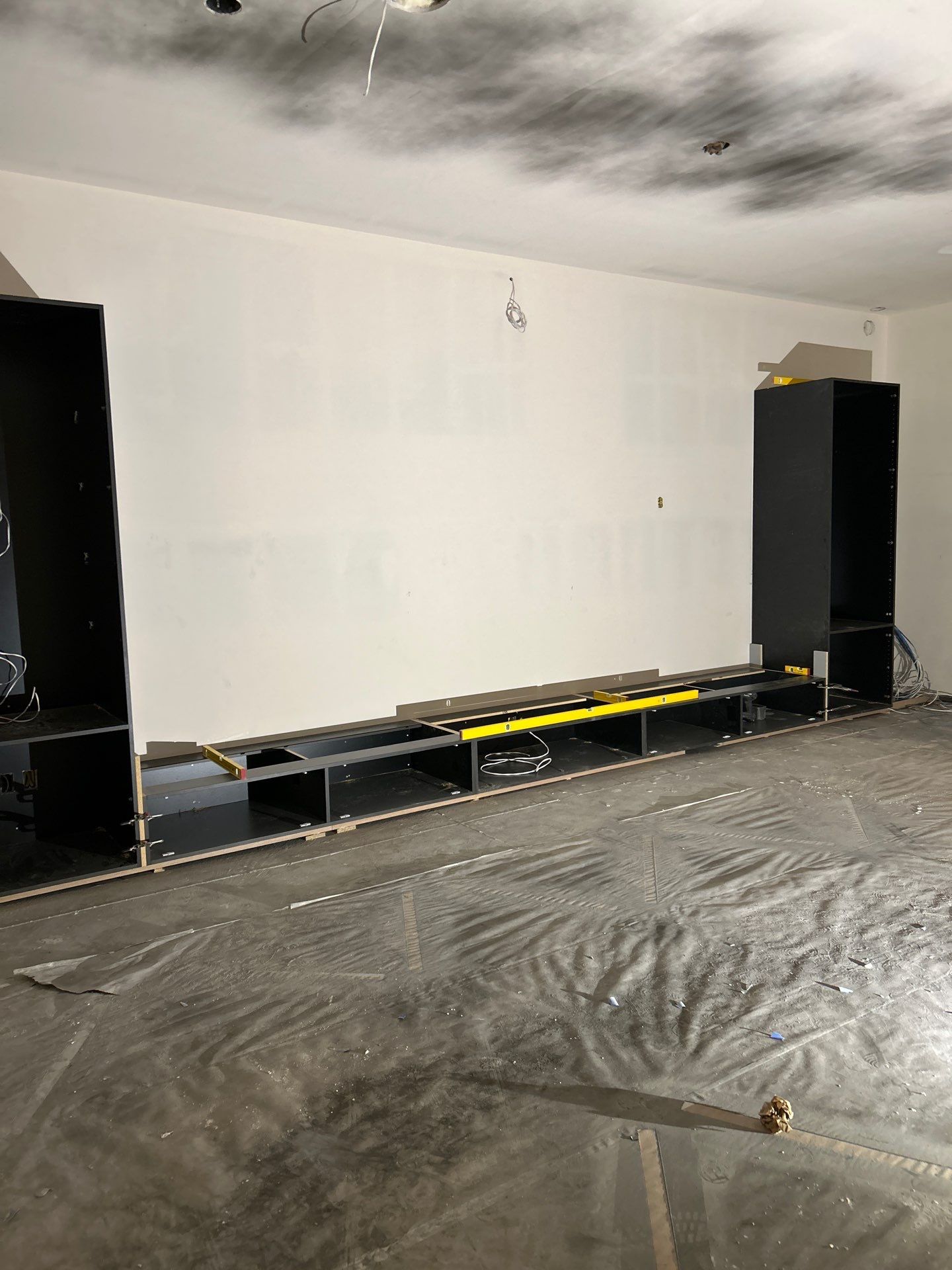 Denver Kitchen, Bath, Home Entertainment, and Closet Install by Concept 32, Inc.