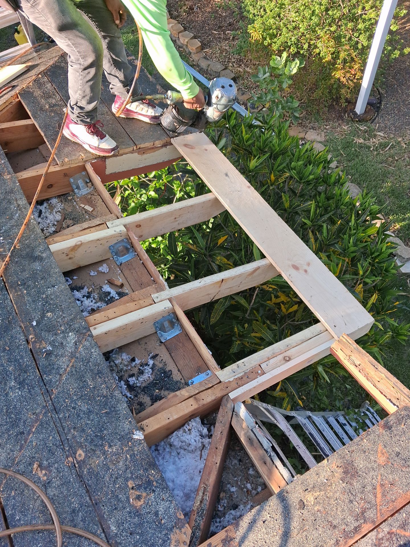 Project in St. Petersburg 33709 by Mitchell Roofing Company LLC 