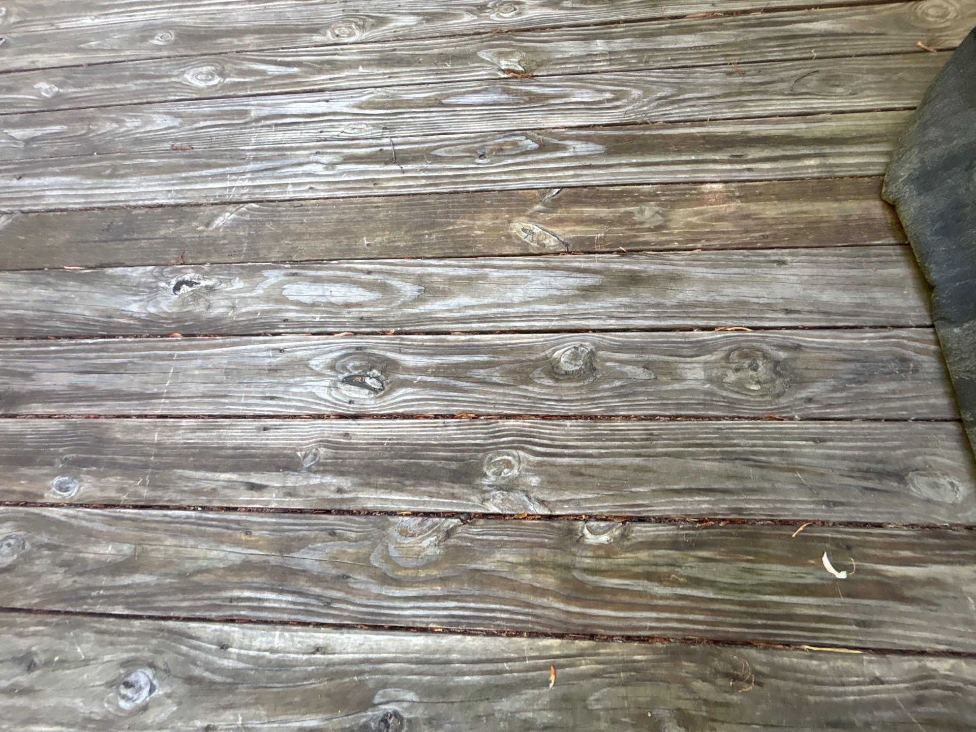 Deck using Wood Sealant by DuraSeal