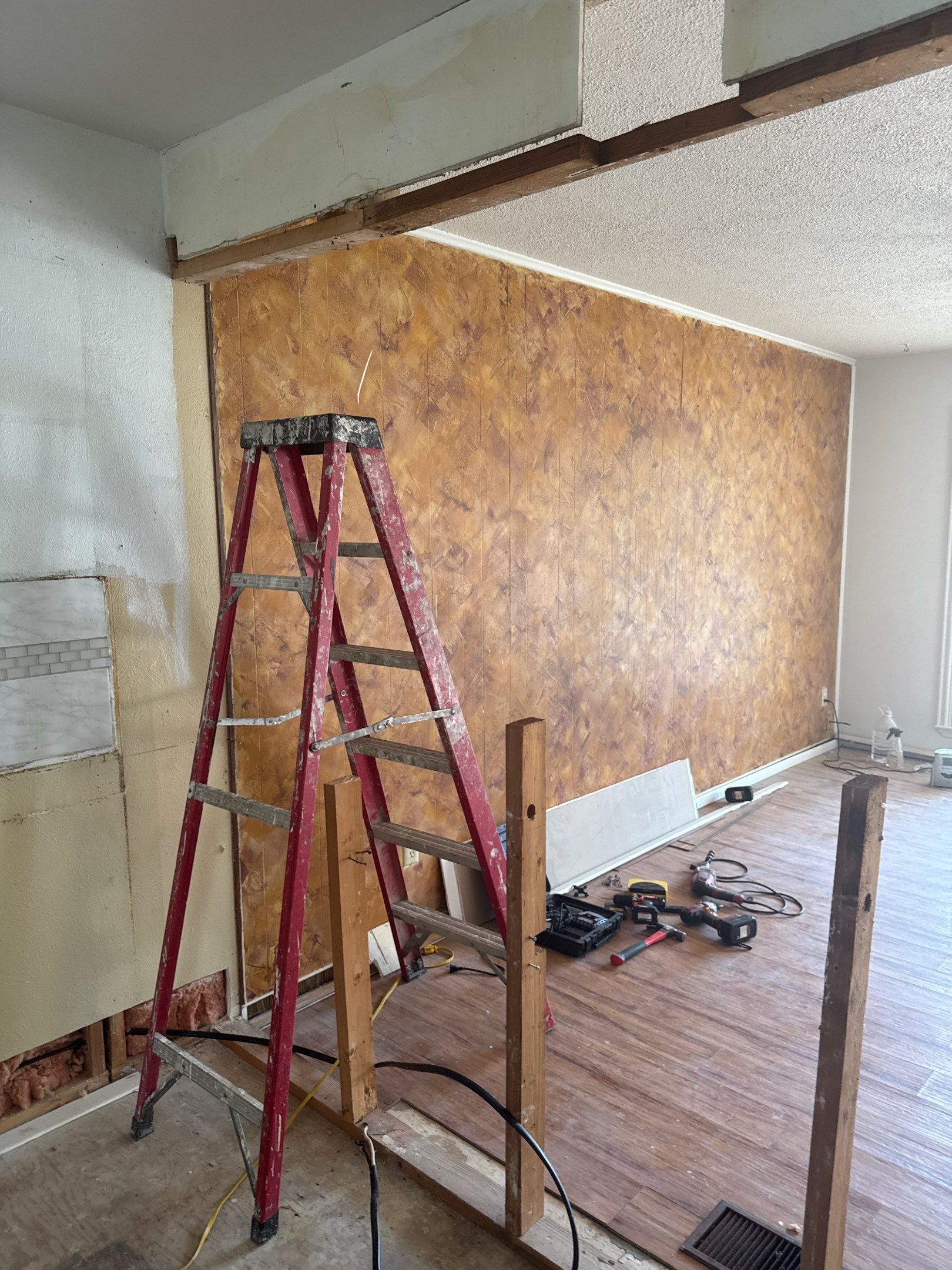 Rapid Cabinet Refitting: Turnkey Installation Completed in 48 Hours by Tibi Soli LLC