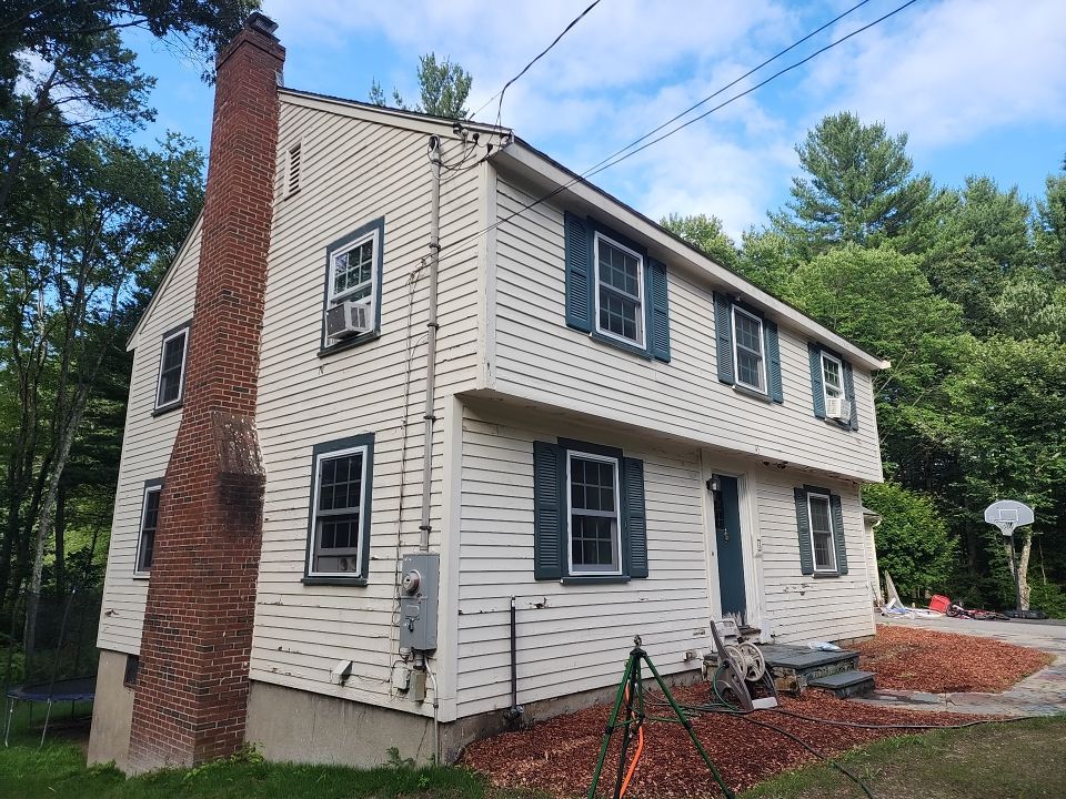 Exterior remodeling in Carlsile, MA by UBrothers Construction