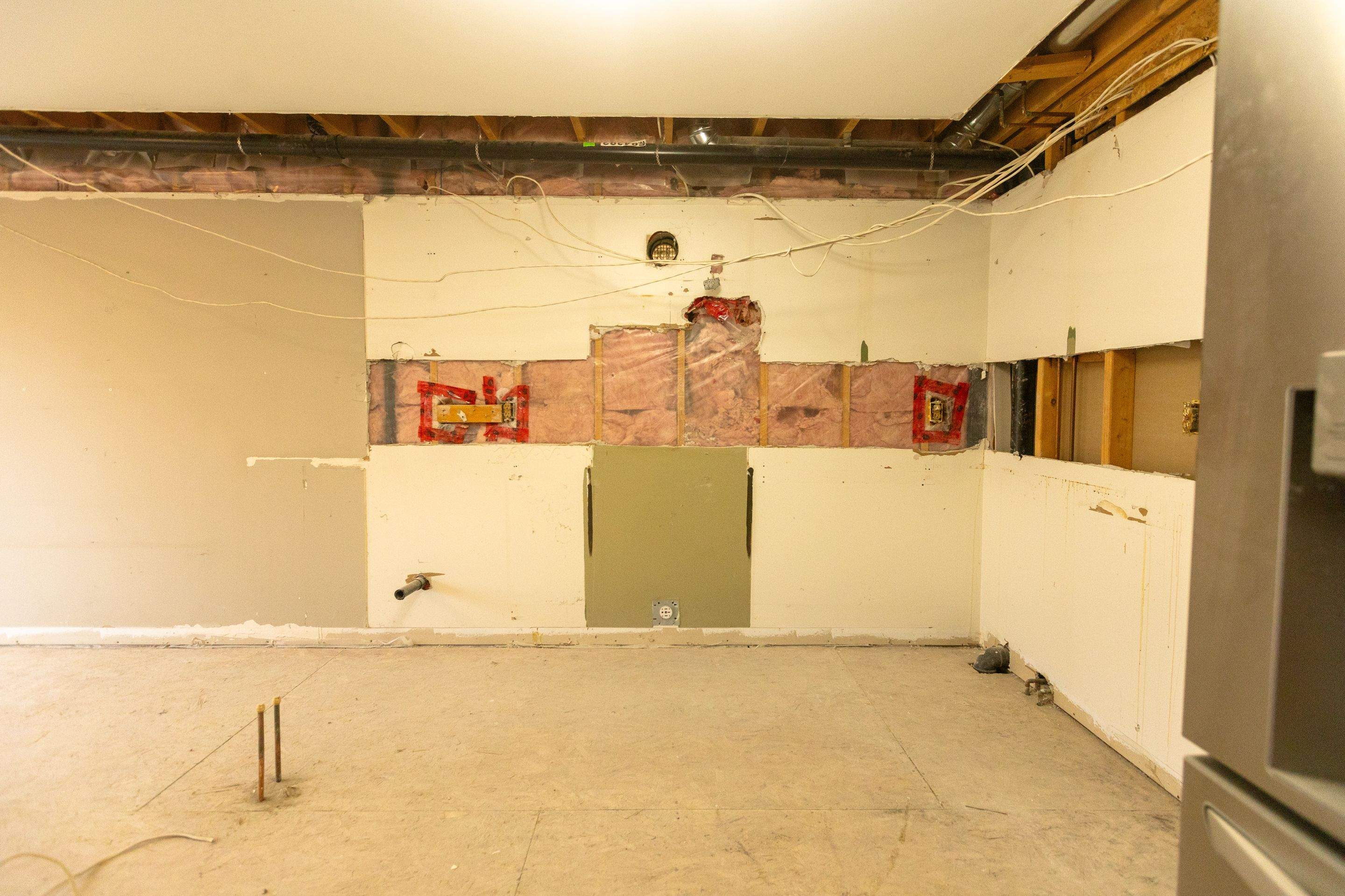 Bowmanville Main Floor Reno by Cornerstone Construction