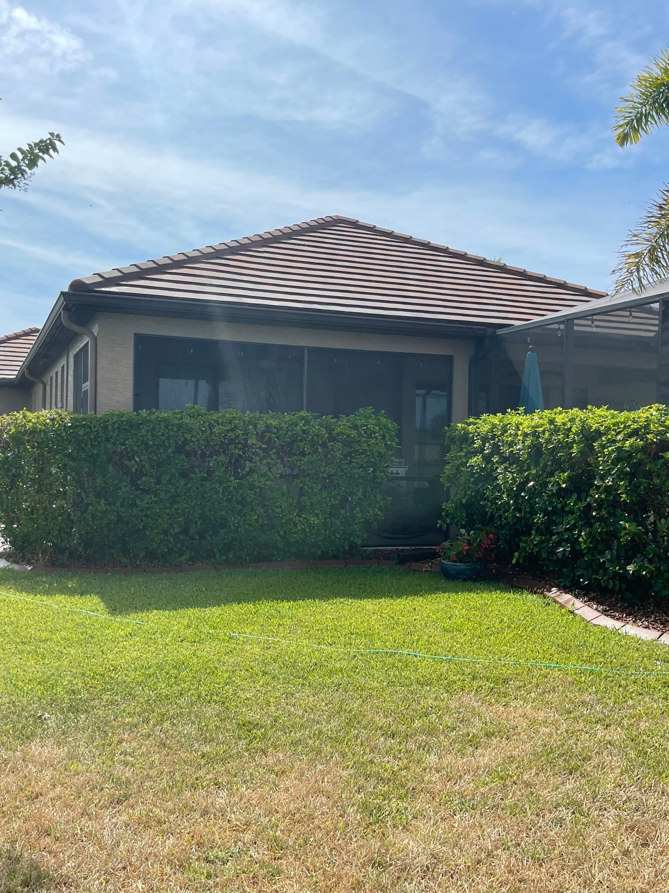 🏡 Tile Roof Cleaning – Gamble Creek Estates, Parrish, FL by Sunshine AquaWash