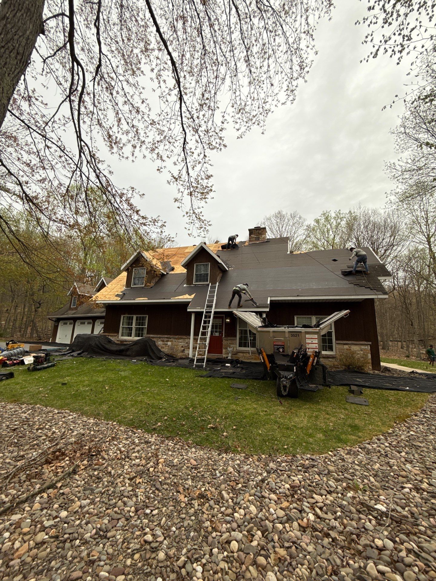 Roofing Installation using Gaf Hdz Architectural Shingle -Barkwood by Teflon Roofing