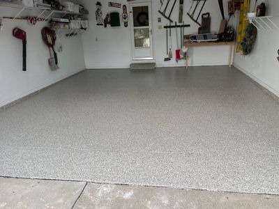 West Des Moines Garage and Patio Floor Coating using Pebble Beach Flakes