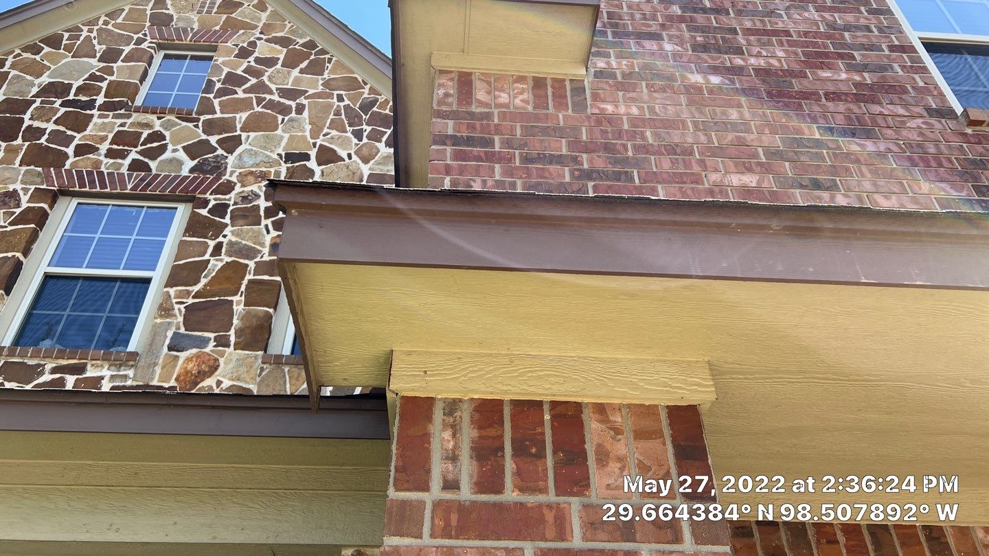 Residential Roof Replacement using Owens Corning 30 year Architectural Shingles by Premier Roofing and Contracting