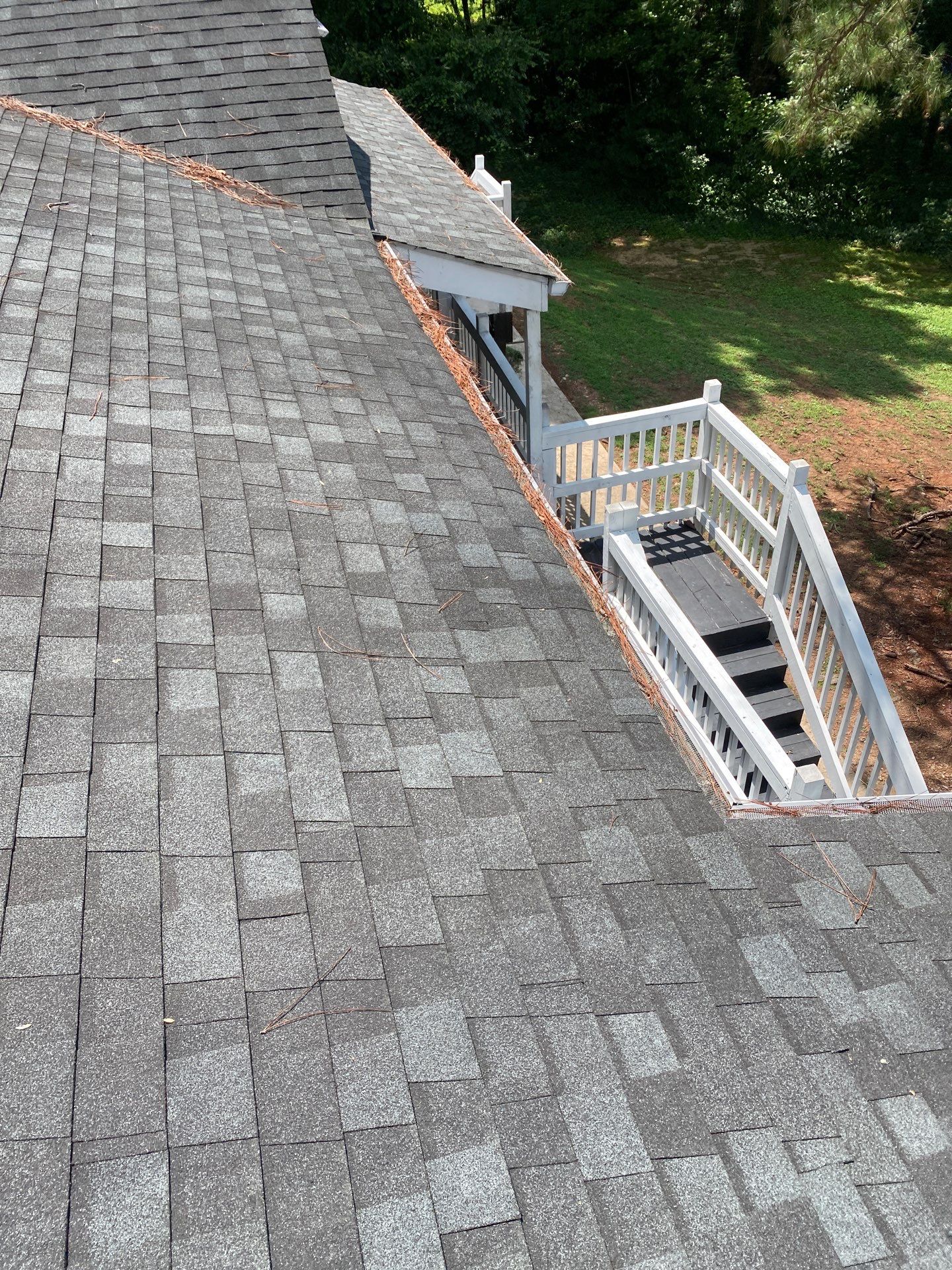 HOA gutter cleaning before