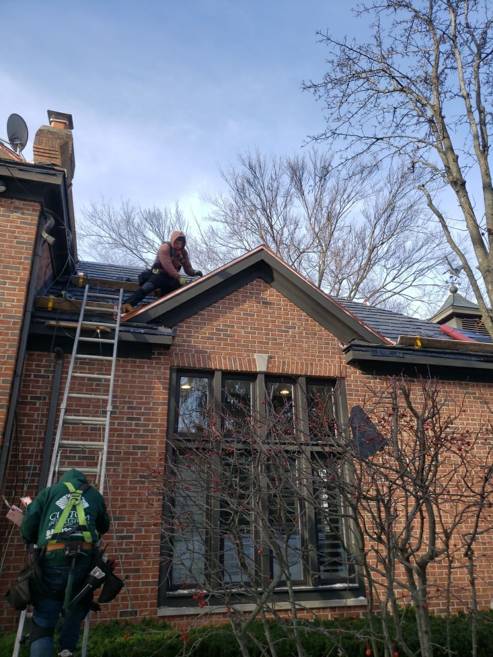 DaVinci Slate Installation with Copper Valleys by Custom Installations, Inc.