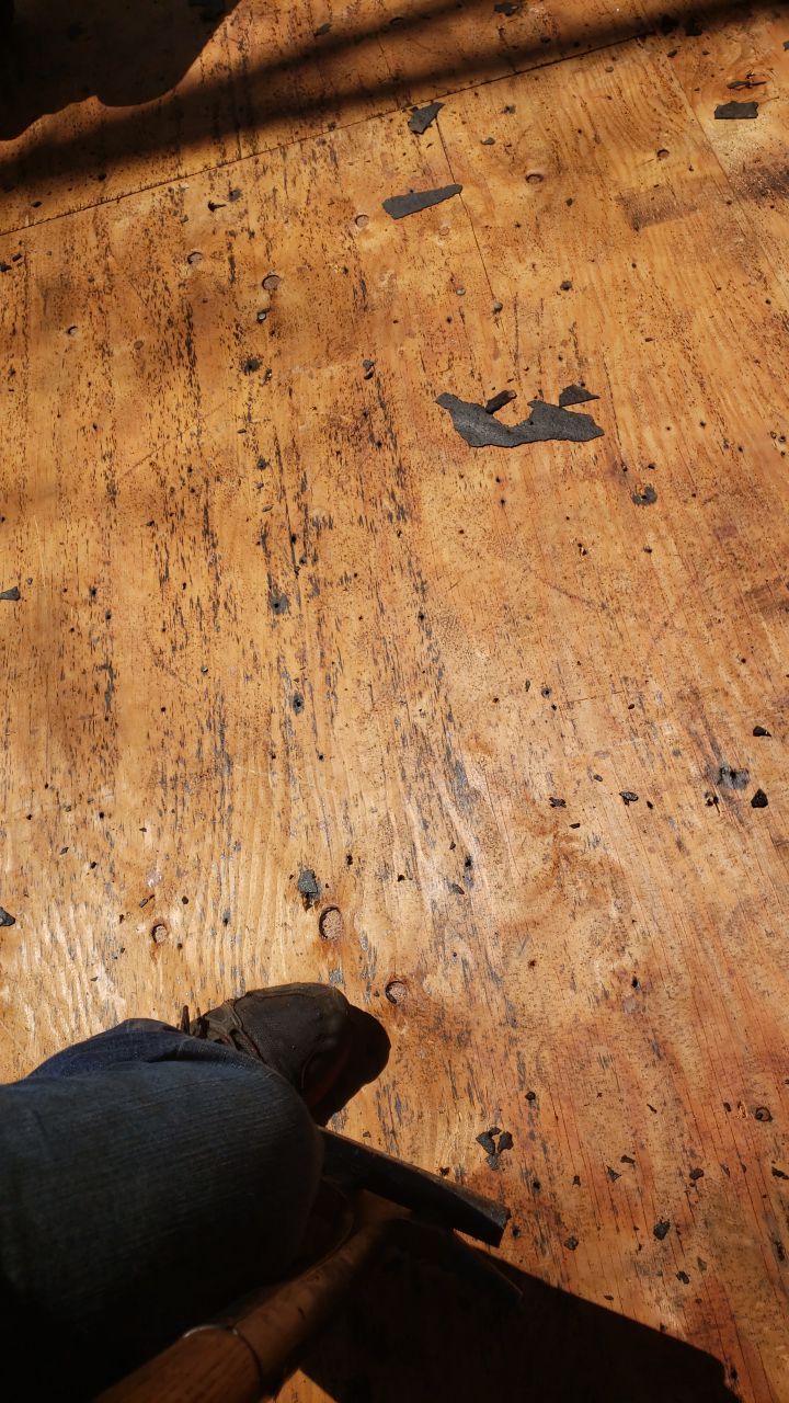 Reston CertainTeed Landmark Resawn Shake New Roof Installation & Siding/Trim Repairs by RM Banning, Inc.