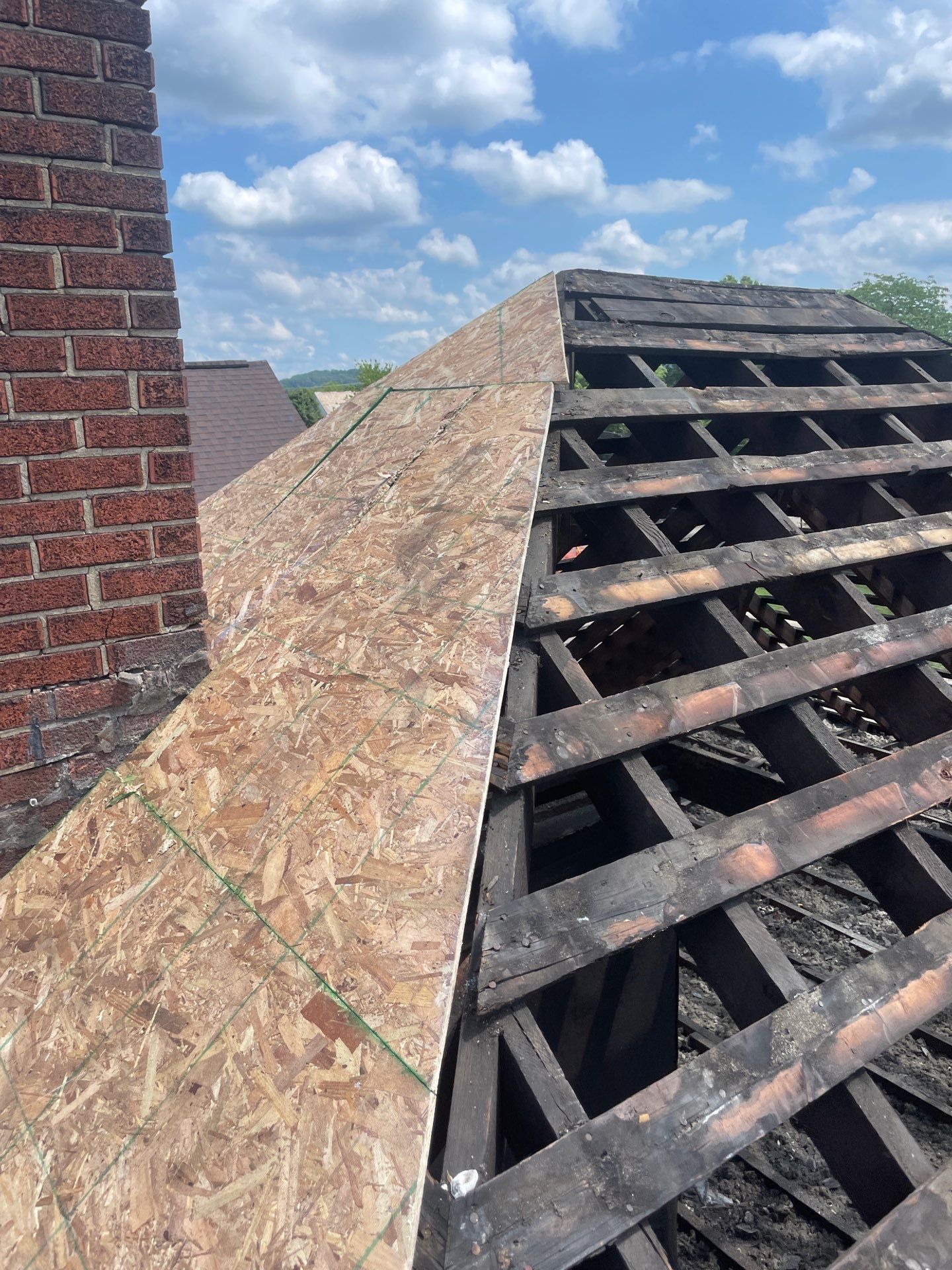 Residential Roofing Installation using GAF Timberline HDZ Charcoal by Rainstoppers Roofing