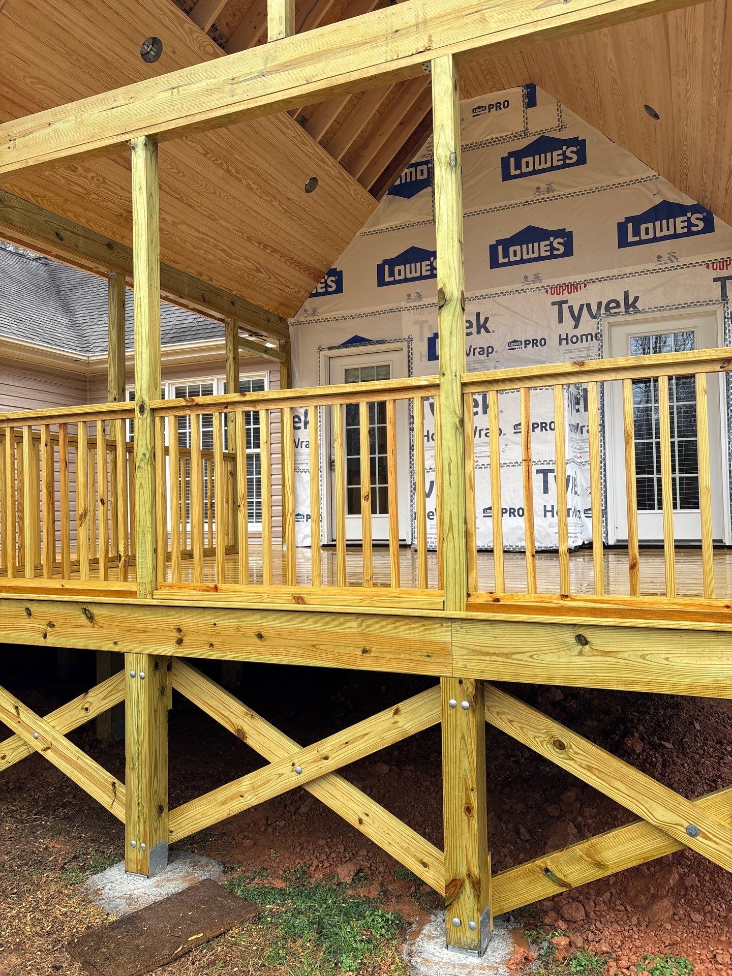 Wood Deck using Wood Sealant by DuraSeal