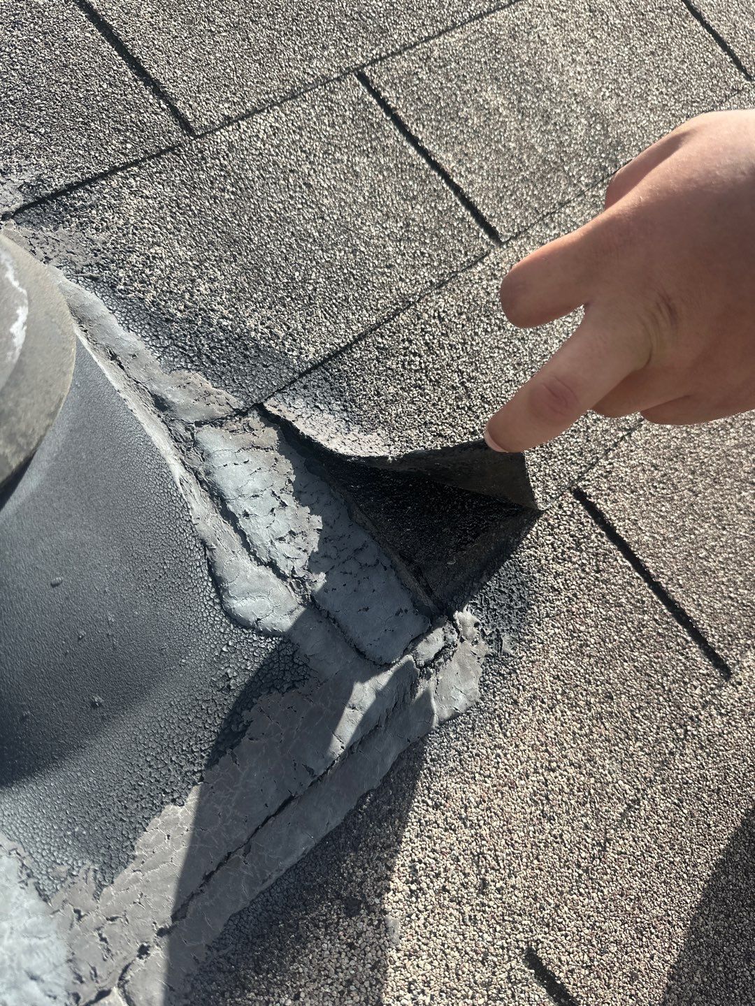 Residential Roofing Installation using Owen's Corning Duration (Lifetime) Shingles by Roof Repair Company