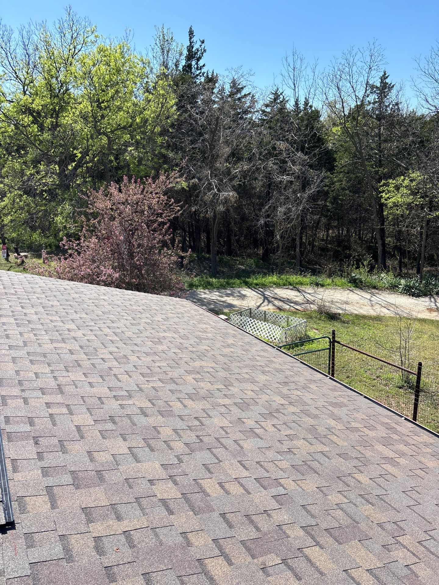 Owens Corning - Teak by Frontline Roofing and Construction