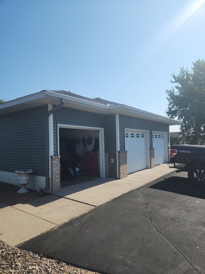 5" Gutters in St. Joseph by Next Level Seamless Gutters / Exteriors Inc.