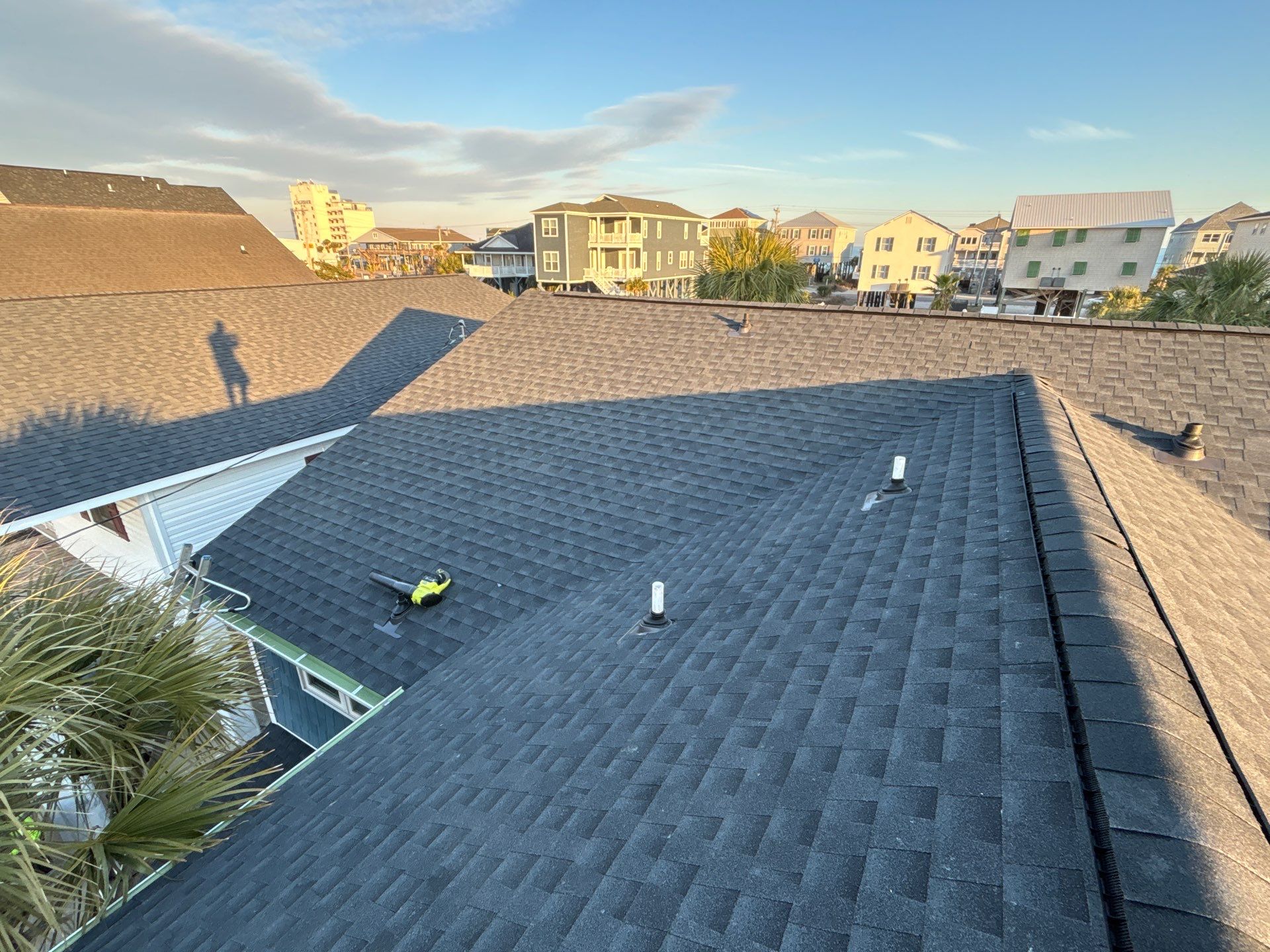 GAF HDZ - Charcoal by Linta Roofing Inc