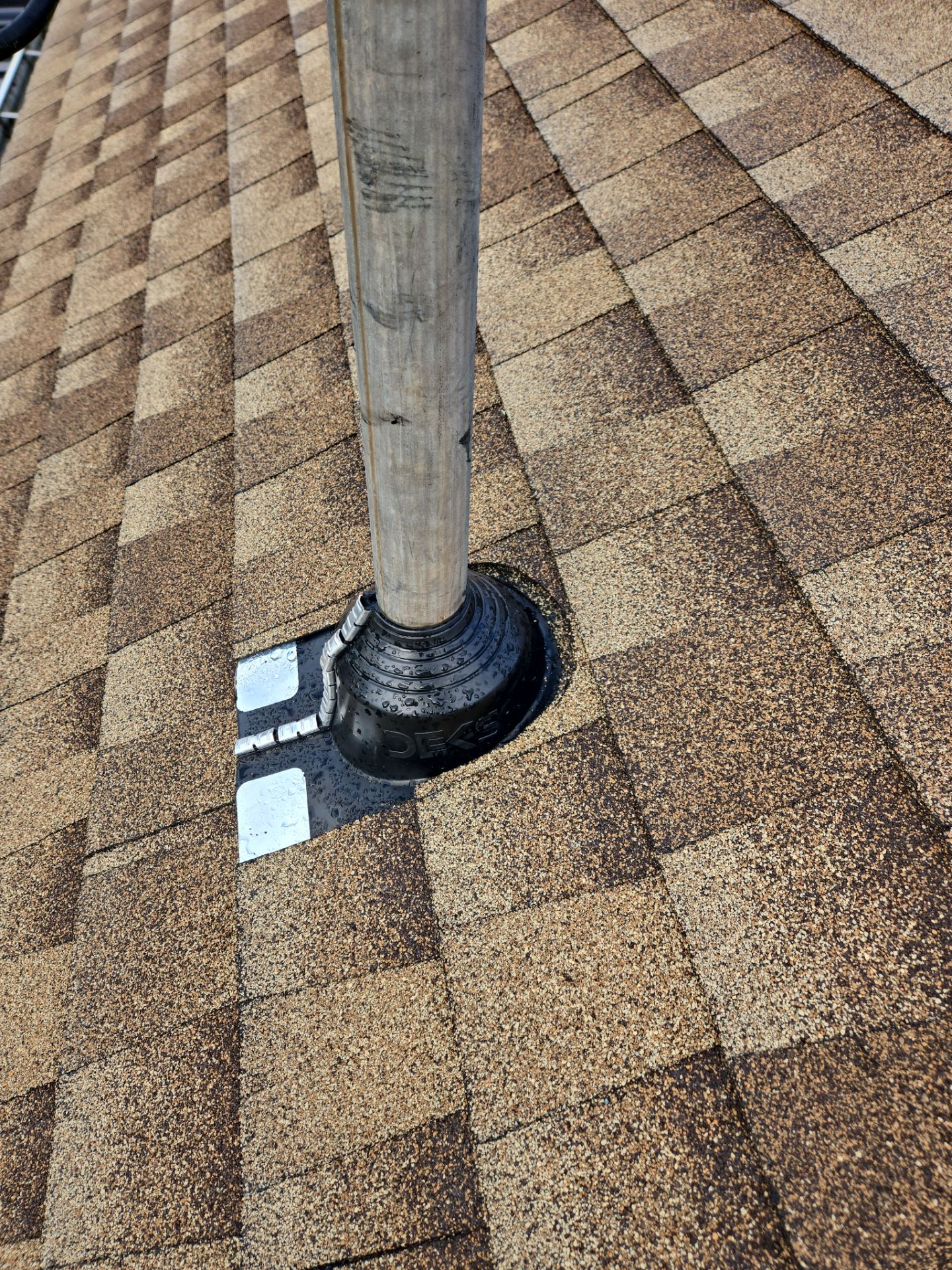 Residential Reroof Shingle - Shakewood by Top Notch Roofing Inc