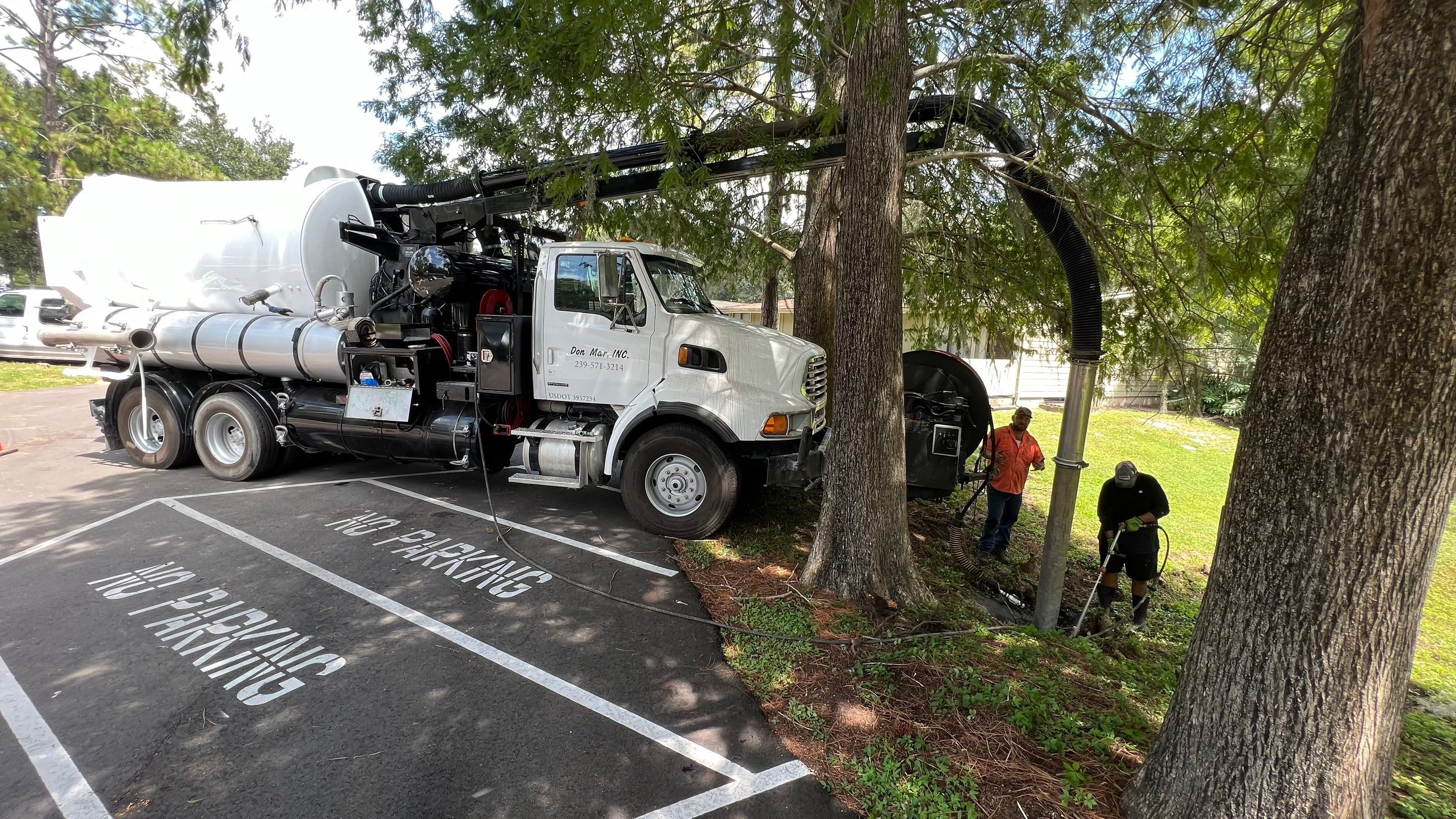 Apartment Complex Storm Water System Cleaning and Maintenance by APS Power & Water