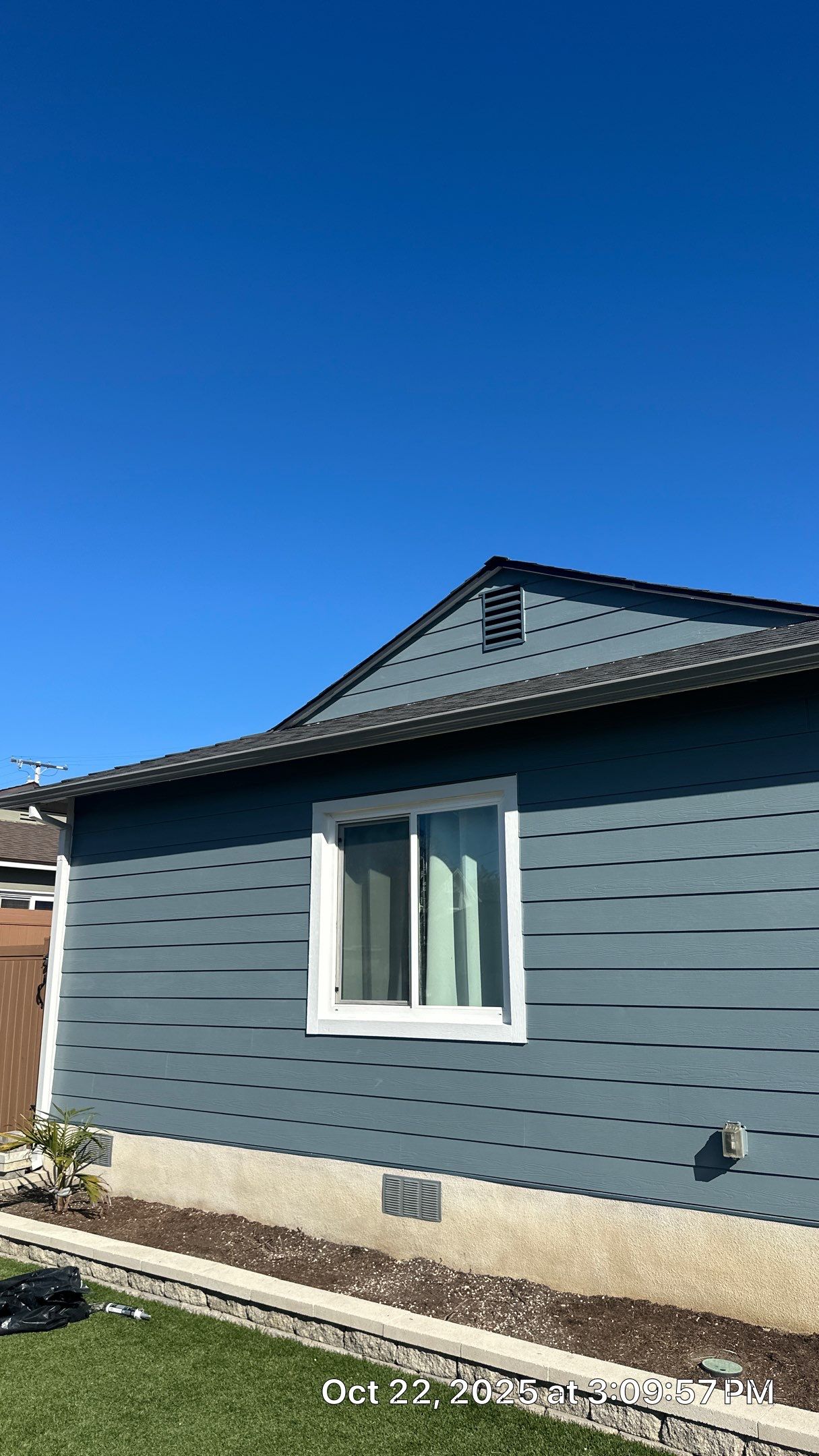 Pre-finish lap siding  by New Era Siding Inc 