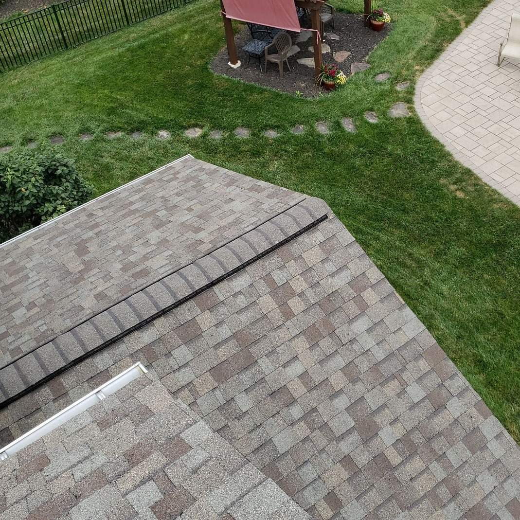 Residential Roofing Installation using Owens Corning TruDefinition Duration Lifetime Architectural Shingles by Roof Right Inc