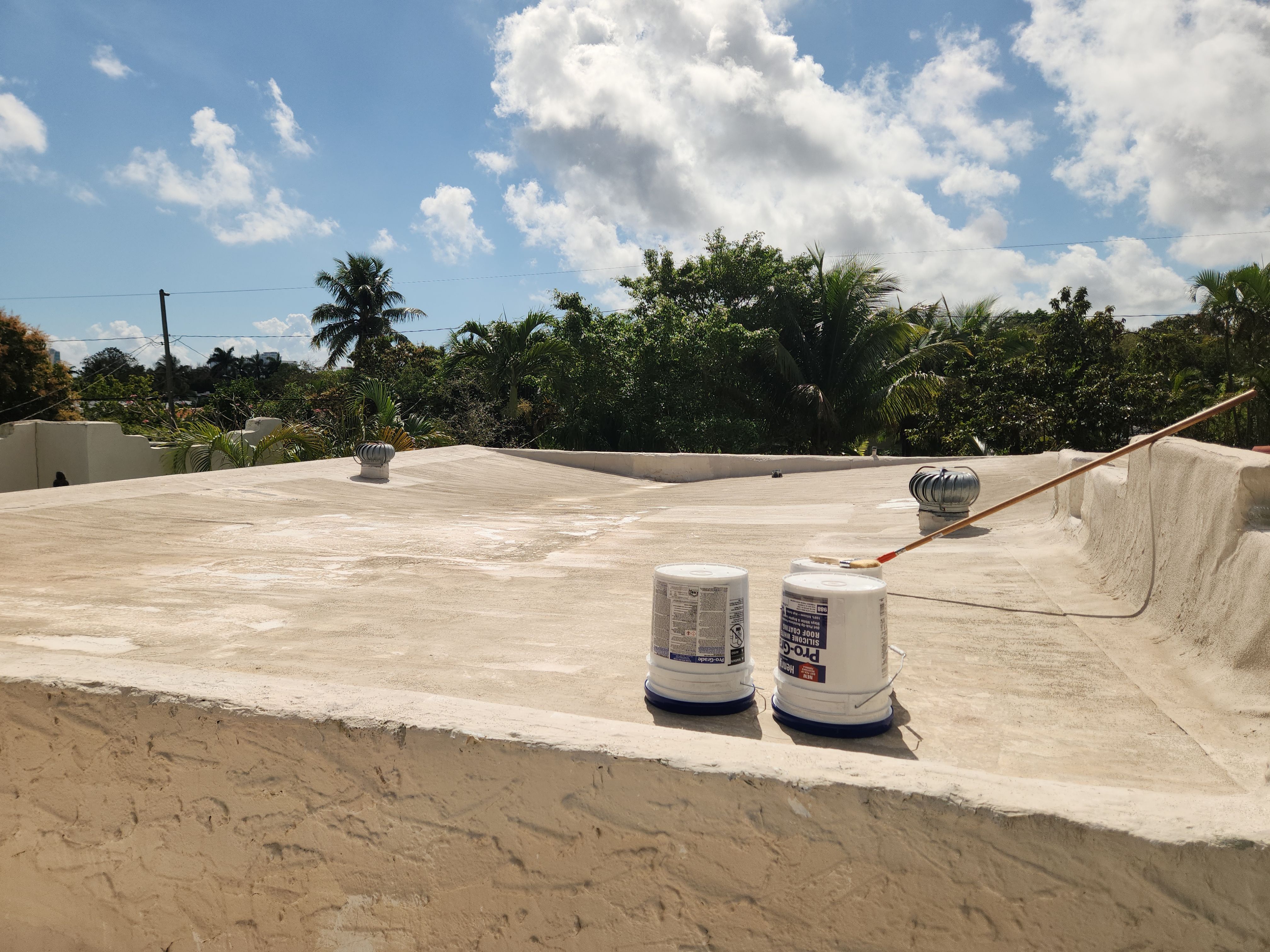 Expert Silicone Roof Coating in Hollywood – Aastro Roofing Delivers Long-Lasting Protection by Aastro Roofing