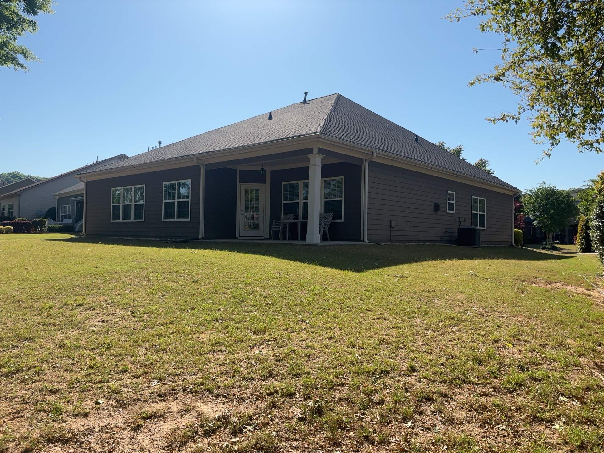 Acworth, GA Exterior Painting using Sherwin Williams SuperPaint by Nelson Exteriors