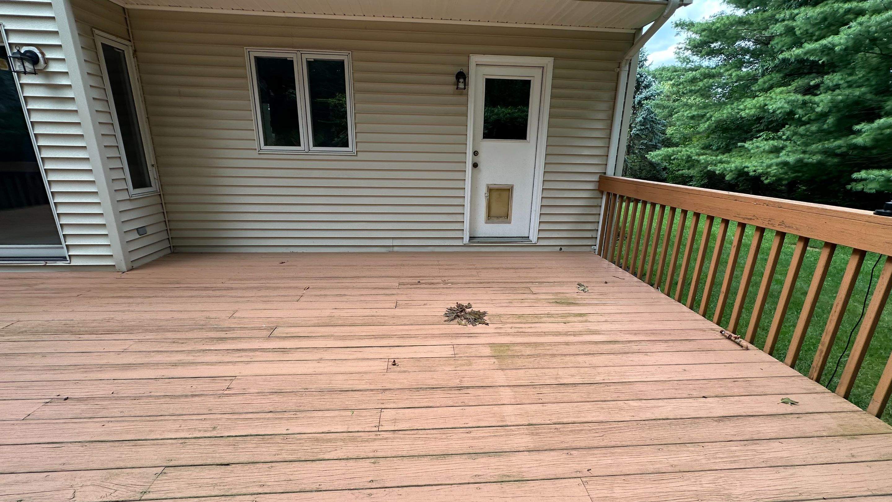 Deck Resurface using Deckorators Venture - Color Sandbar  by deck guardian