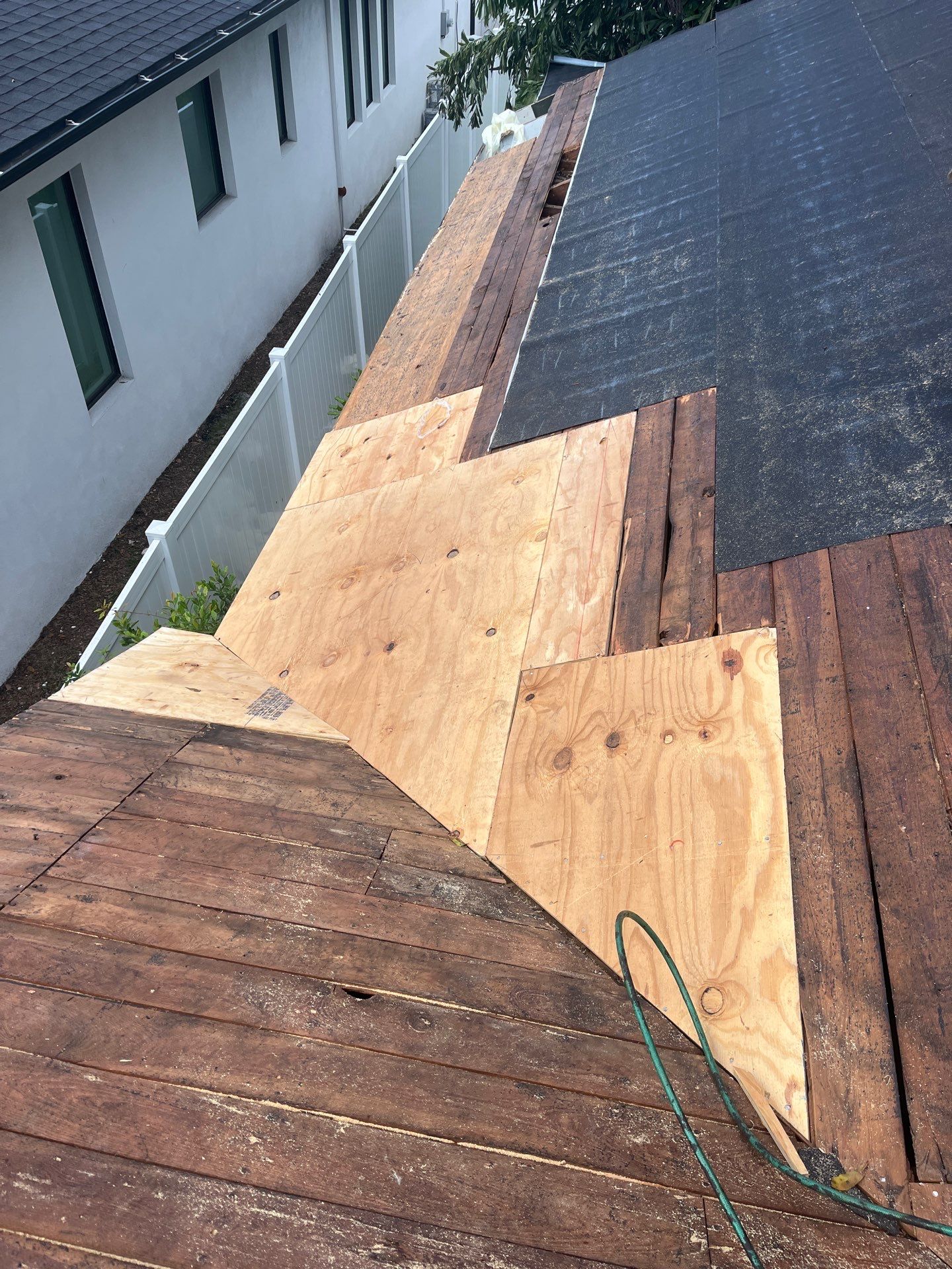 Project in St. Petersburg 33713 by Mitchell Roofing Company LLC 