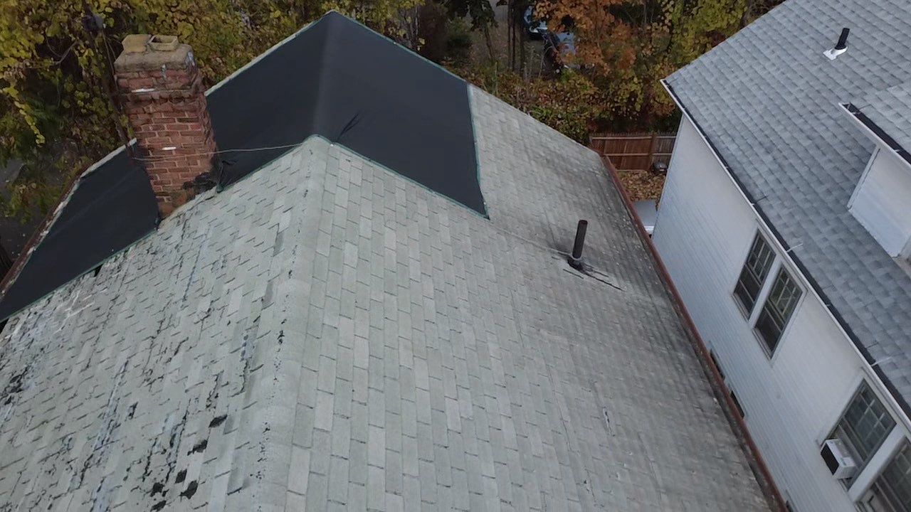 Owens Corning Oakridge: Onyx Black in Middletown by Golden Shield Roofing